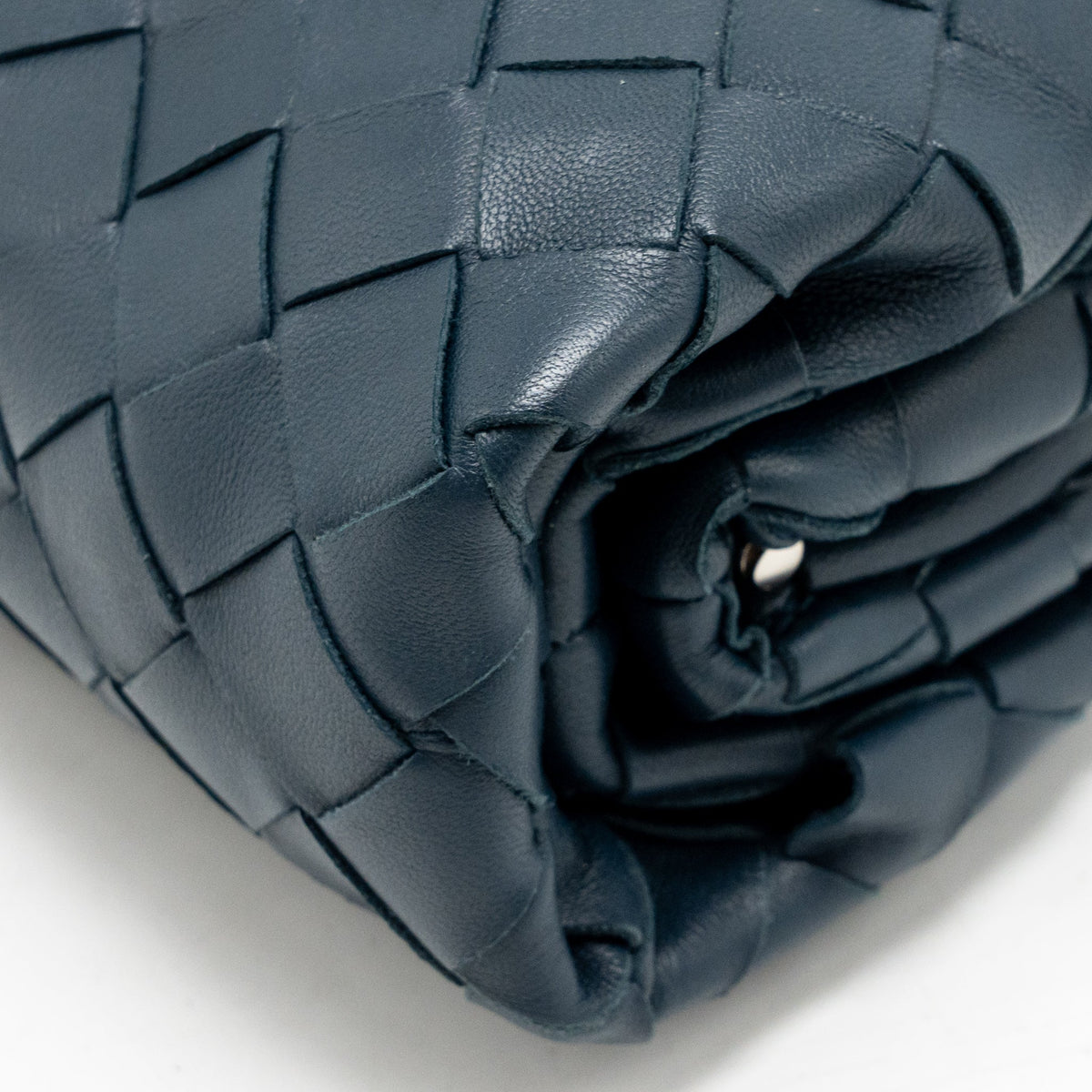 Bottega veneta mini pouch Lambskin navy SHW