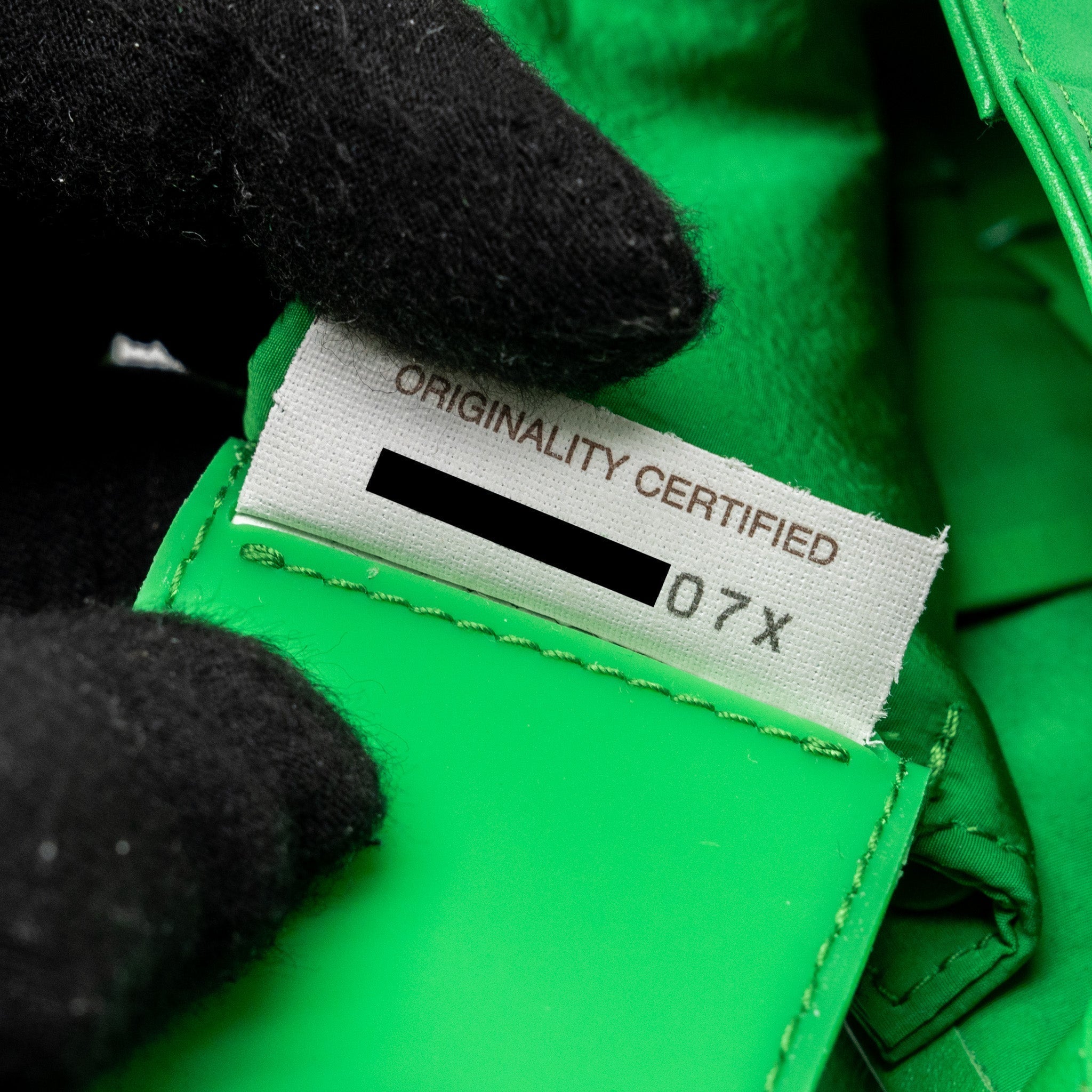 BOTTEGA VENETA INTRECCIO CASSETTE MINI BAG LAMBSKIN GREEN
