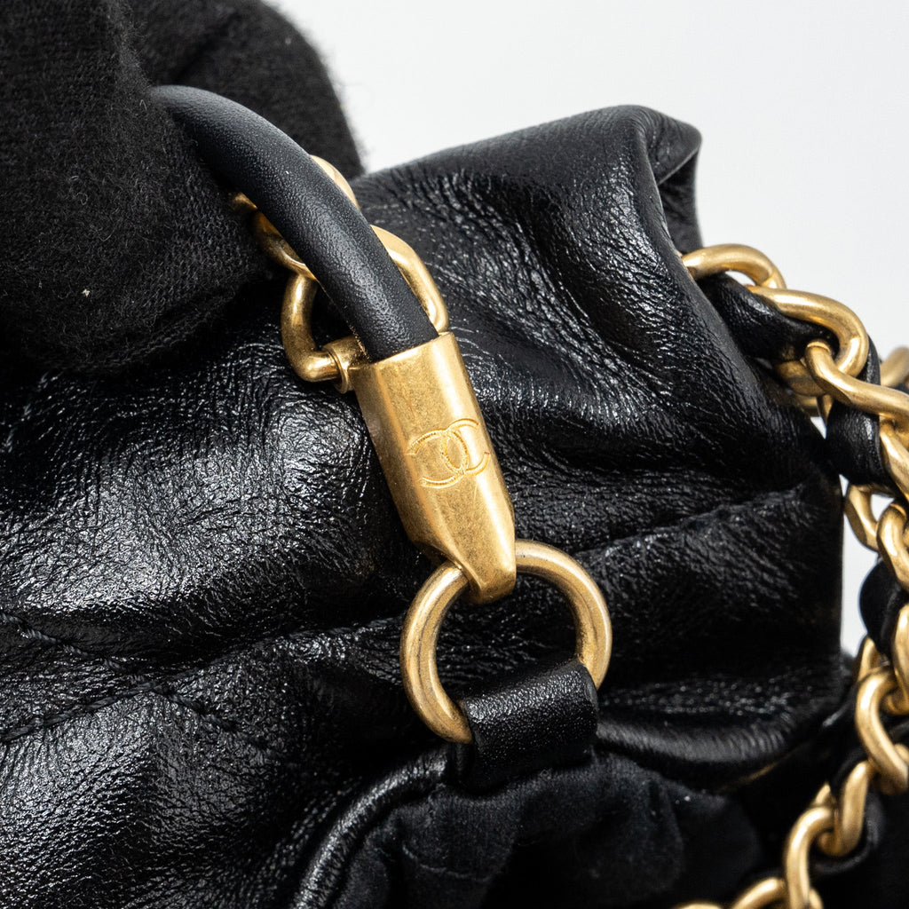 CHANEL 23S MINI 22 BAG WITH PEARL SHINY CALFSKIN GHW (MICROCHIP)