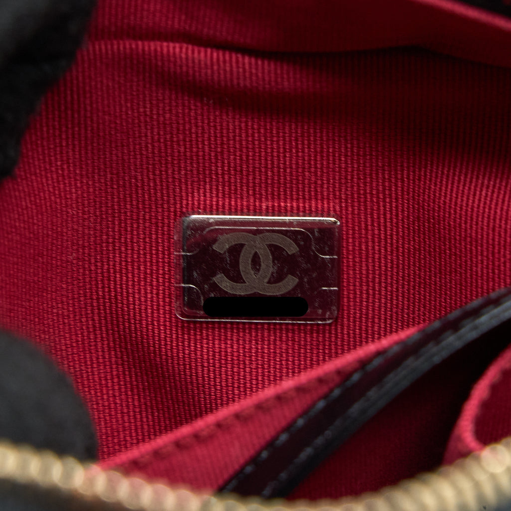 CHANEL SMALL GABRIELLE BAG AGED CALFSKIN BLACK MULTICOLOUR HARDWARE (MICROCHIP)