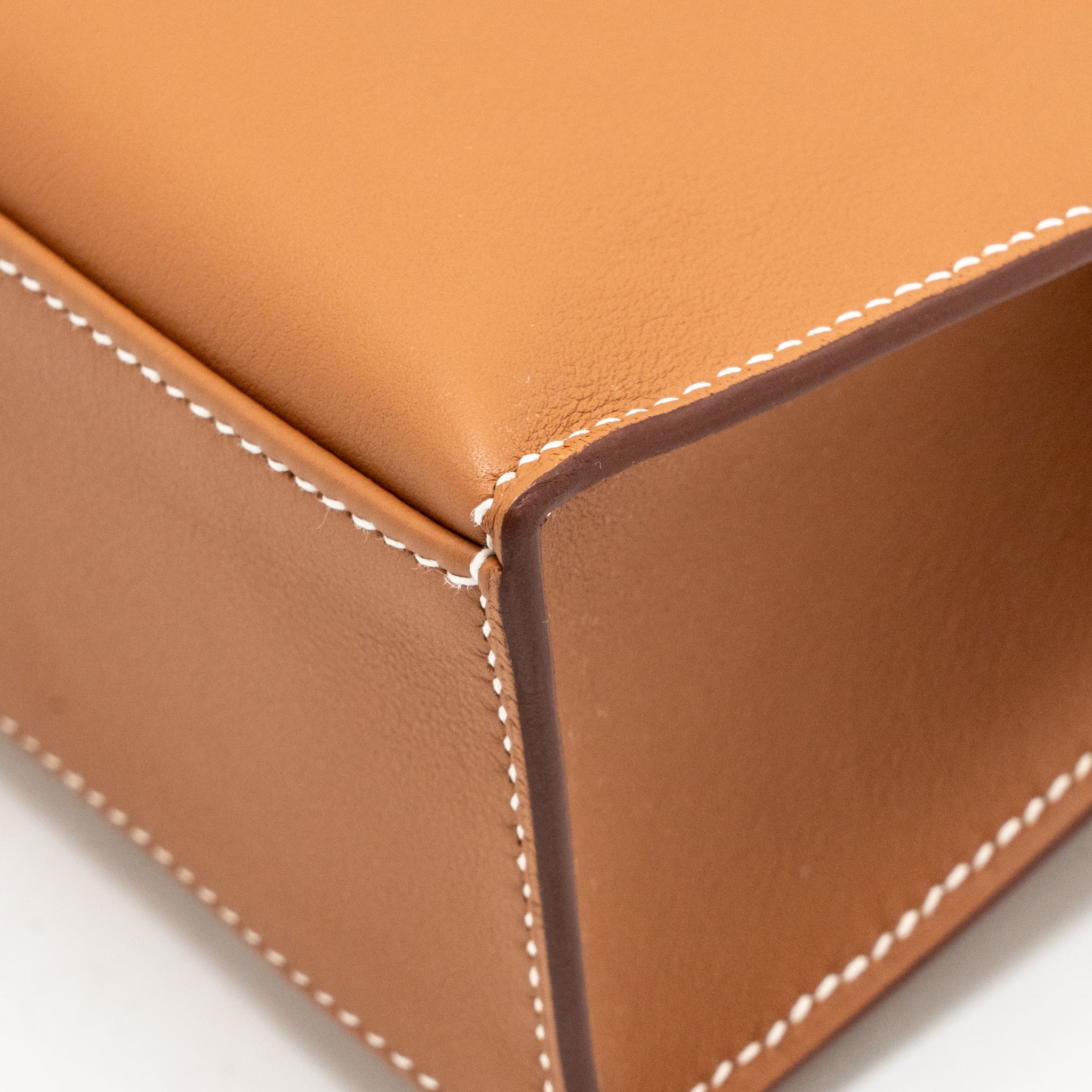 HERMES KELLY POCHETTE SWIFT GOLD GHW