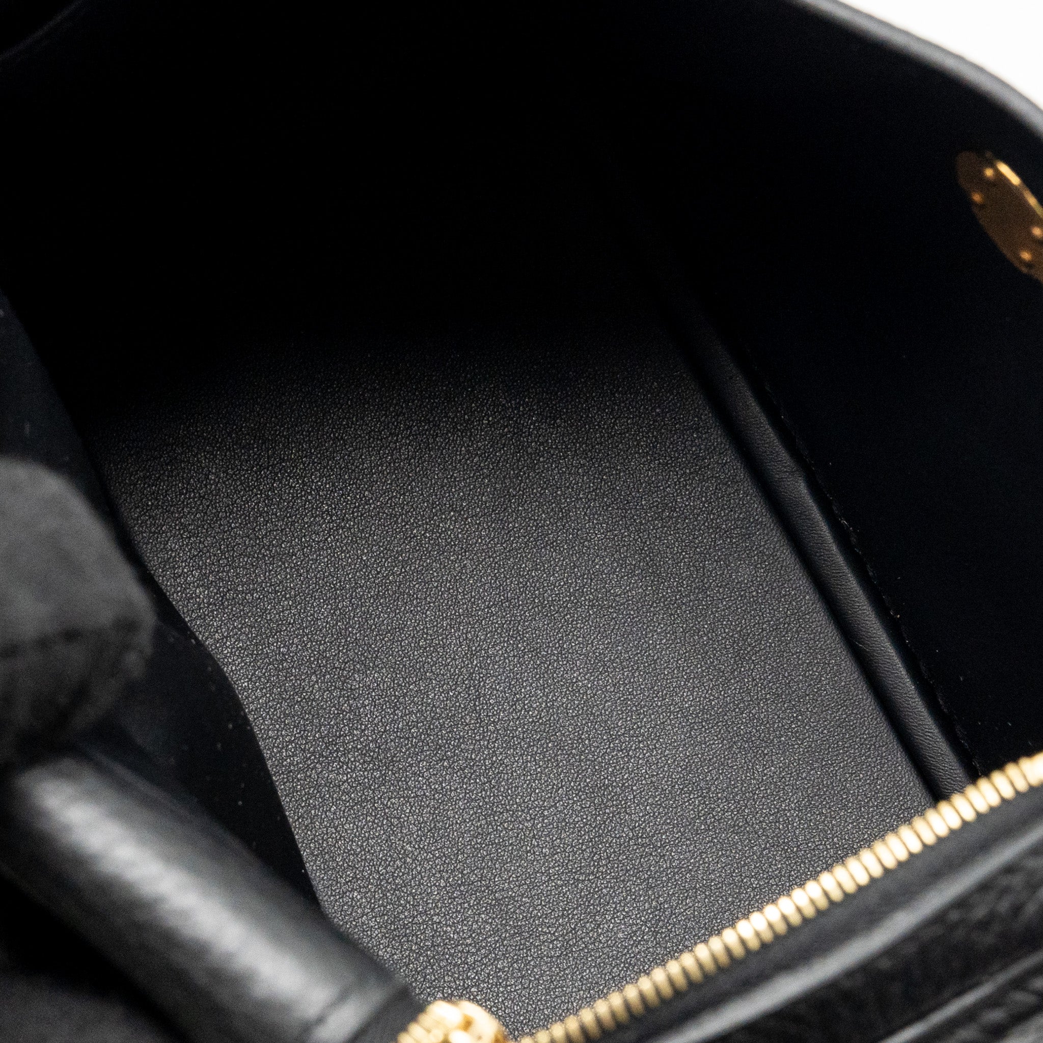 HERMES MINI LINDY II CLEMENCE BLACK GHW