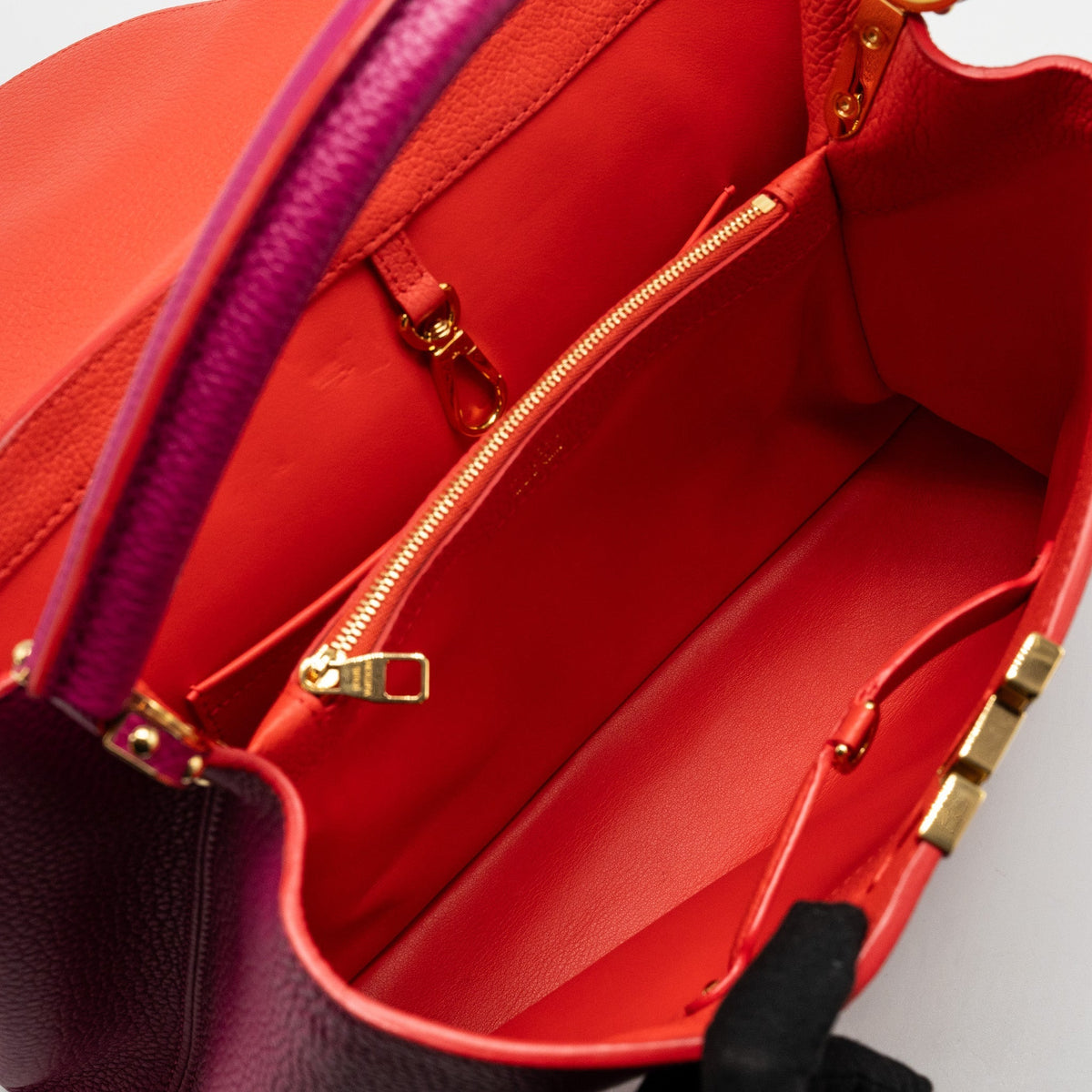 LOUIS VUITTON CAPUCINES GM TAURILLON PINK GHW
