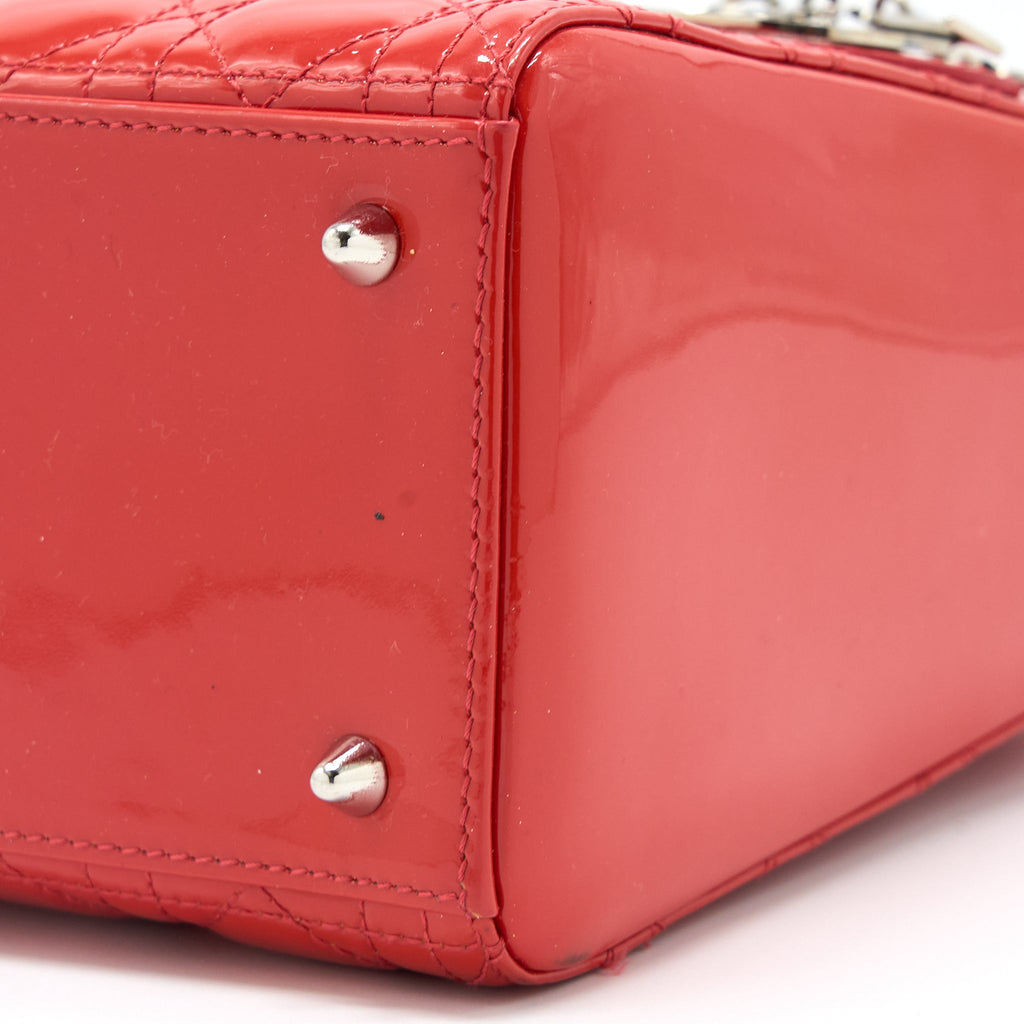 DIOR MEDIUM LADY DIOR PATENT CORAL SHW