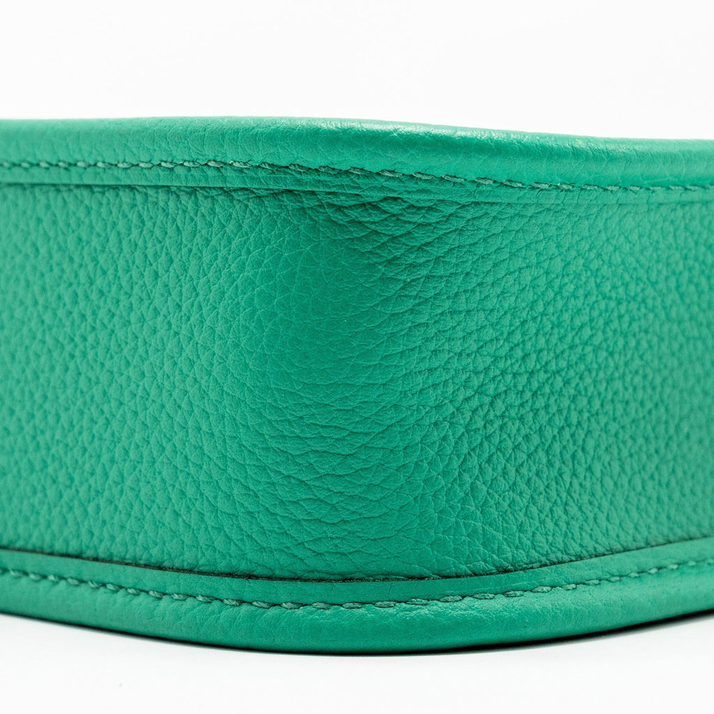 HERMES MINI EVELYNE TAURILLON MAURICE VERT JADE SHW