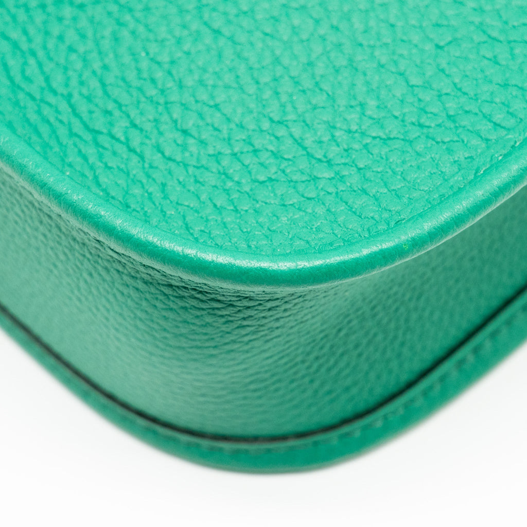 HERMES MINI EVELYNE TAURILLON MAURICE VERT JADE SHW