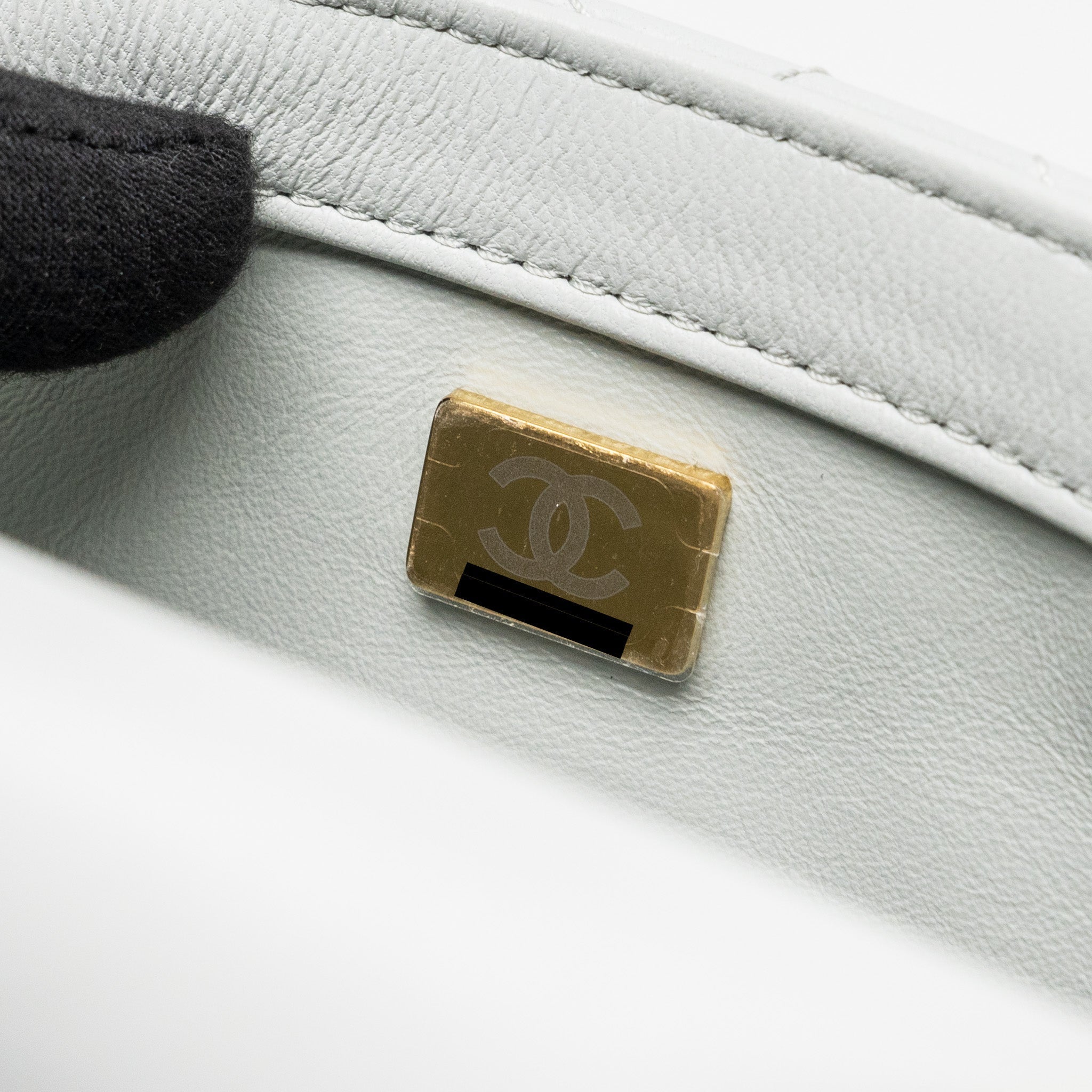 CHANEL 23C PEARL CRUSH MINI SQUARE FLAP BAG LAMBSKIN LIGHT GREY GHW (MICROCHIP)
