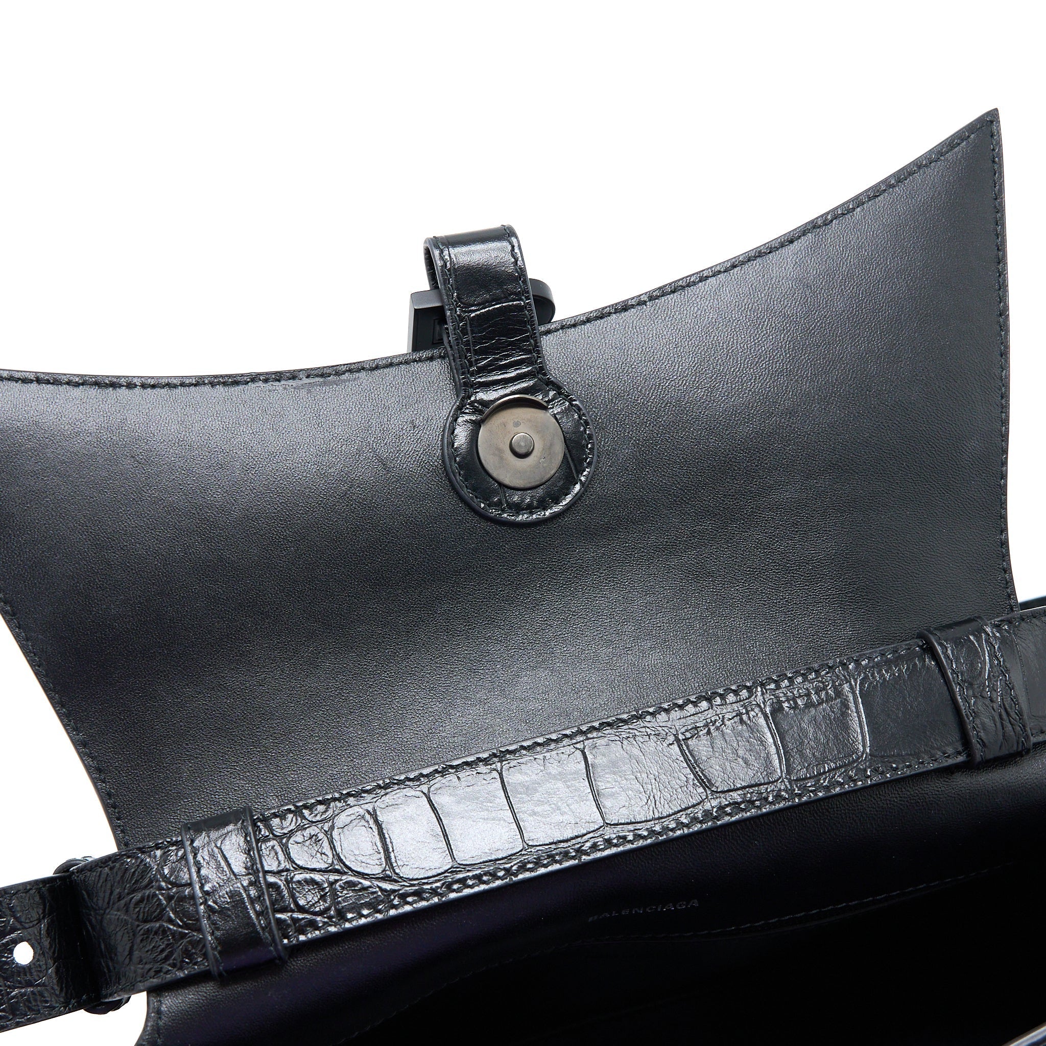BALENCIAGA SMALL DOWNTOWN SHOULDER BAG CROC EMBOSSED LEATHER BLACK WITH BLACK HARDWARE