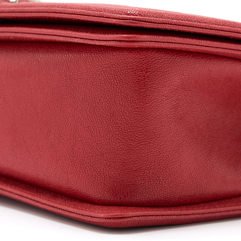 CHANEL MEDIUM BOY BAG GRAINED CALFSKIN RED SHW