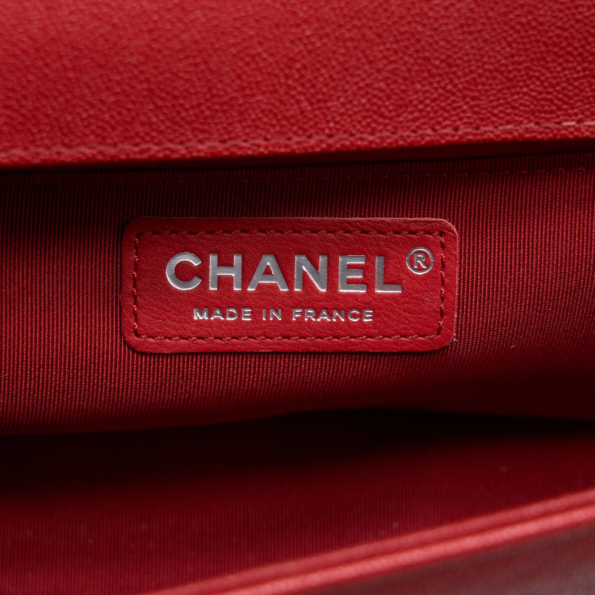 CHANEL MEDIUM BOY BAG GRAINED CALFSKIN RED SHW