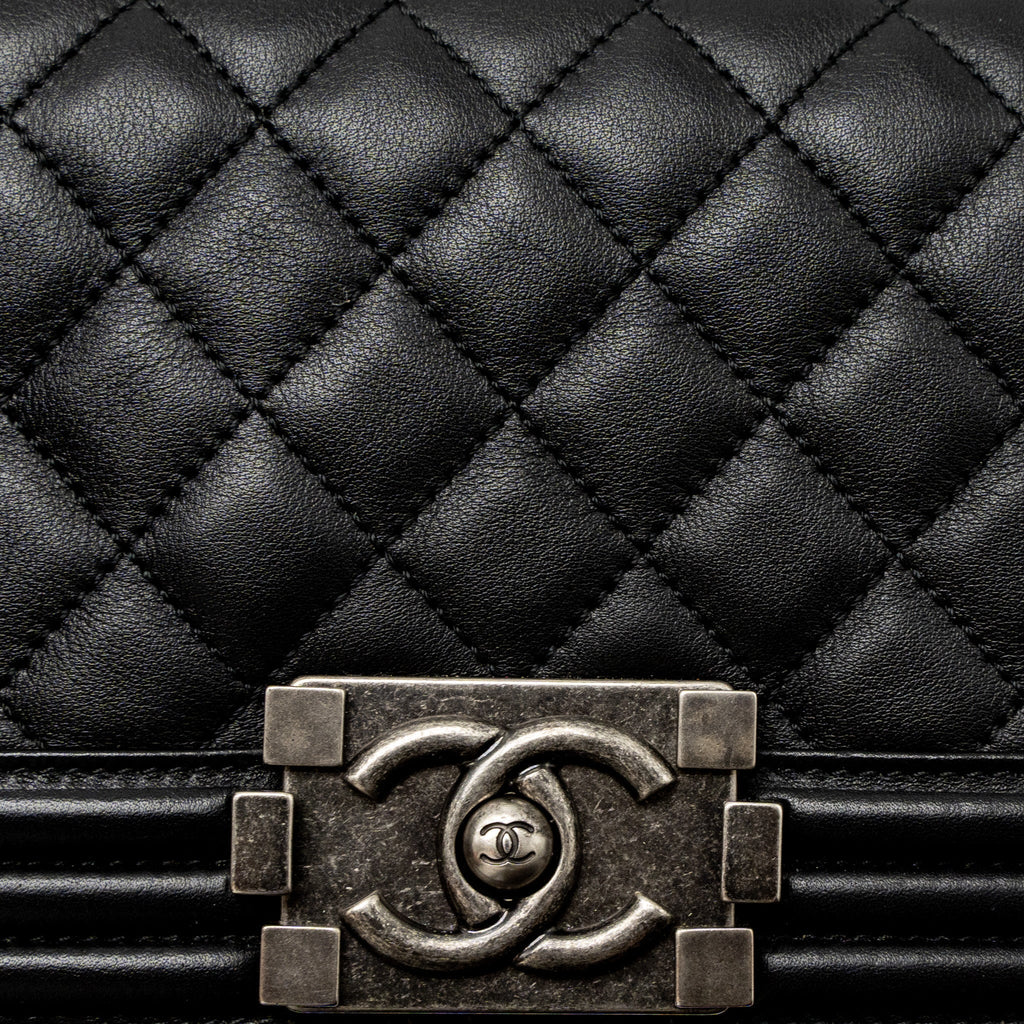 CHANEL SMALL BOY BAG CALFSKIN BLACK RUTHENIUM SILVER HARDWARE