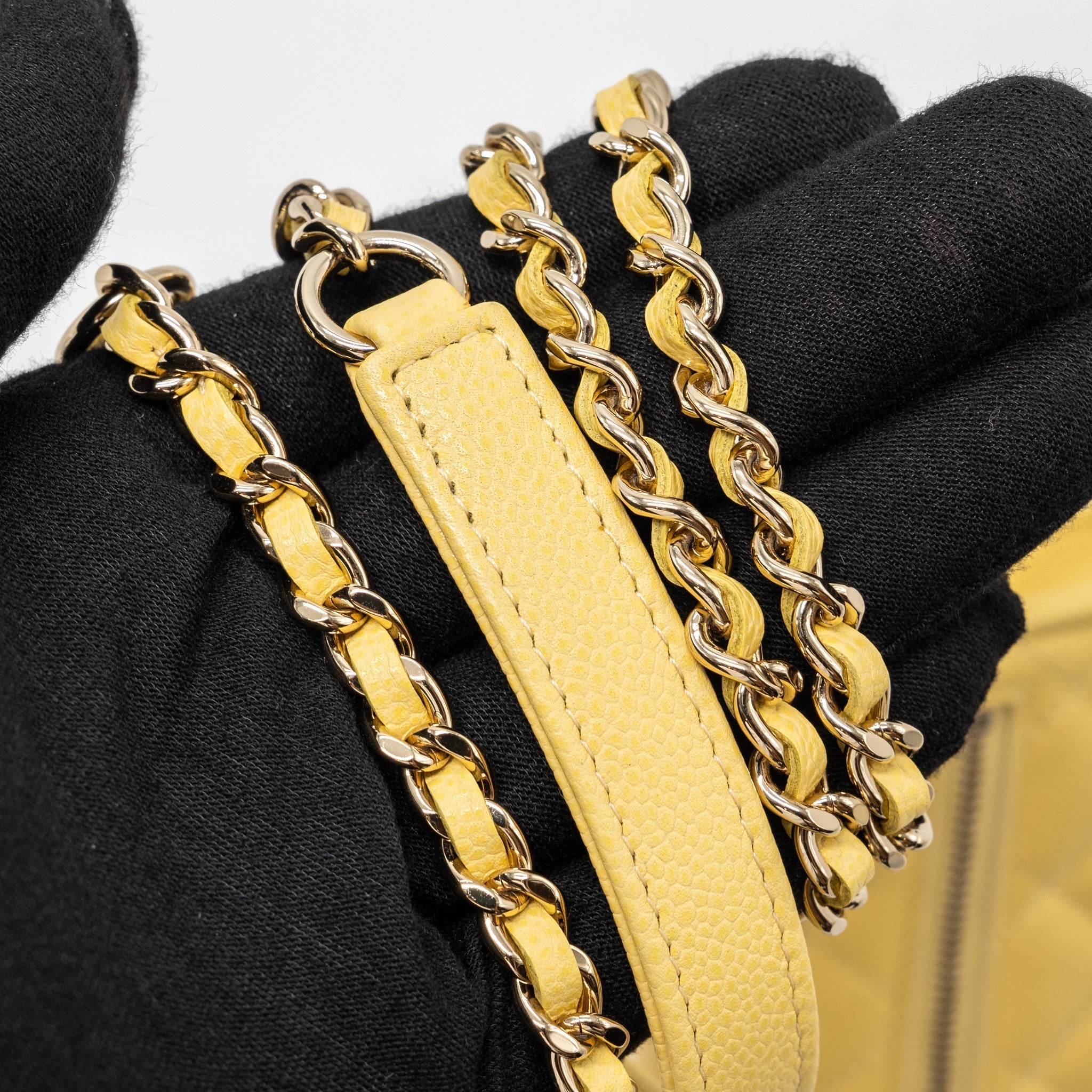 CHANEL MINI BUSINESS AFFINITY WALLET ON CHAIN CAVIAR YELLOW LGHW (MICROCHIP)