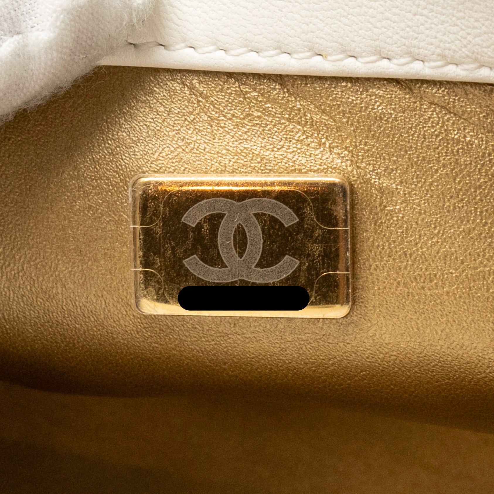 CHANEL PEARL CRUSH MINI SQUARE LAMBSKIN WHITE GHW (MICROCHIP)