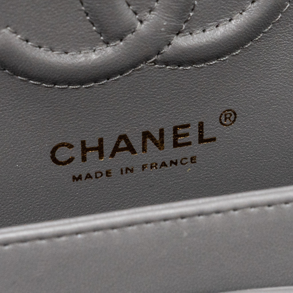 CHANEL SMALL CLASSIC DOUBLE FLAP BAG LAMBSKIN 22A GREY LGHW (MICROCHIP)