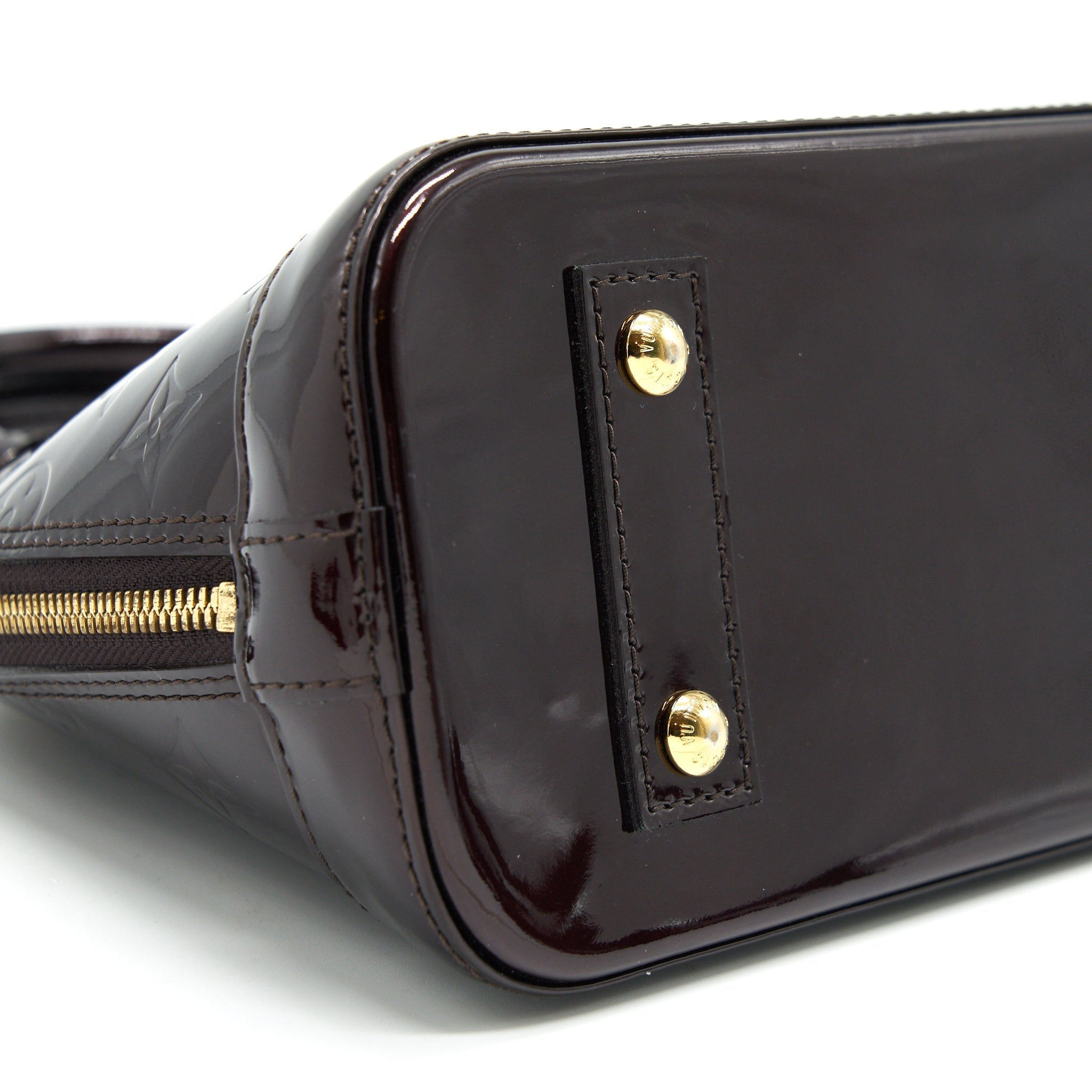 LOUIS VUITTON ALMA BB MONOGRAM VERNIS LEATHER AMARANTE