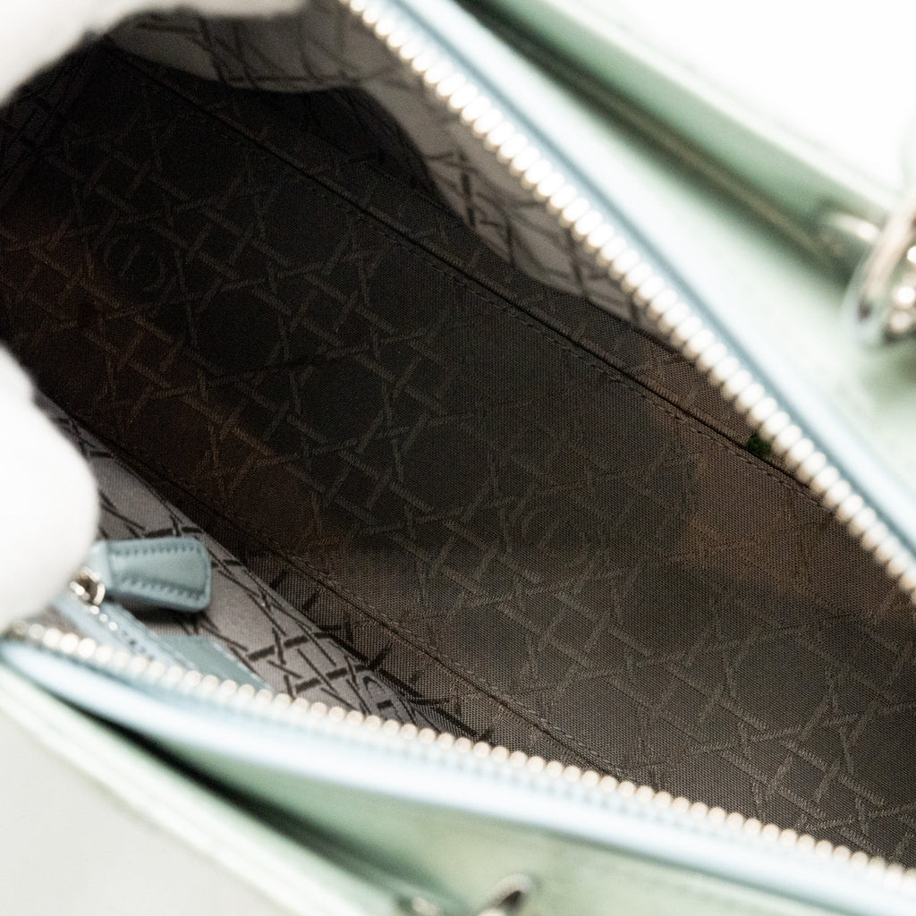 DIOR LARGE LADY DIOR PATENT LIGHT BLUE SHW