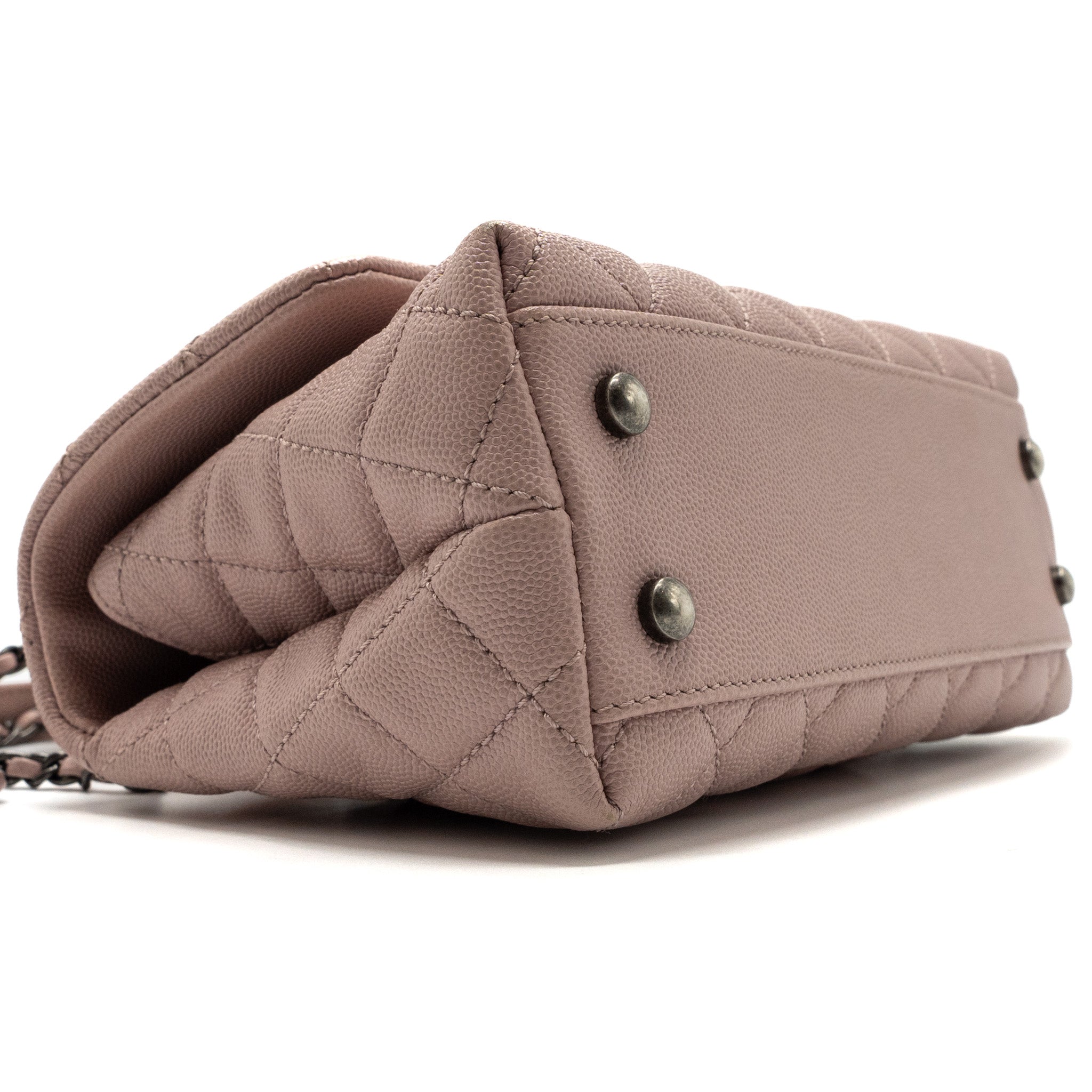 CHANEL SMALL COCO HANDLE CAVIAR LIGHT PINK RUTHENIUM HARDWARE