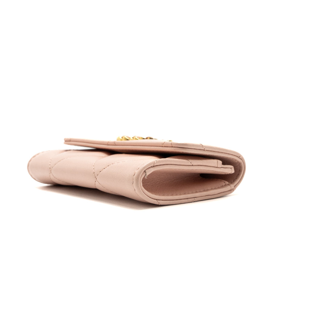 CHANEL 19 CARD HOLDER LAMBSKIN LIGHT PINK GHW (MICROCHIP)