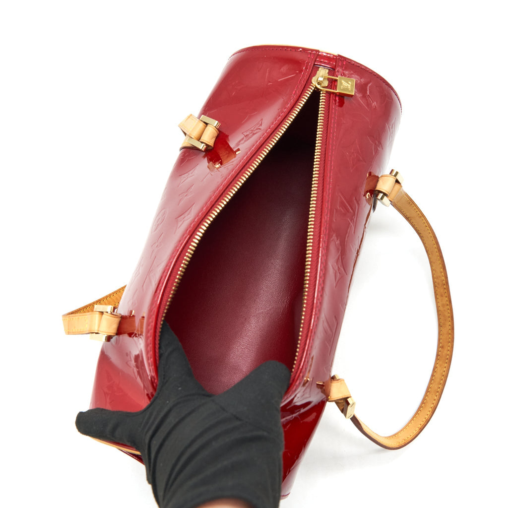 LOUIS VUITTON VINTAGE VERNIS PAPILLON BAG RED
