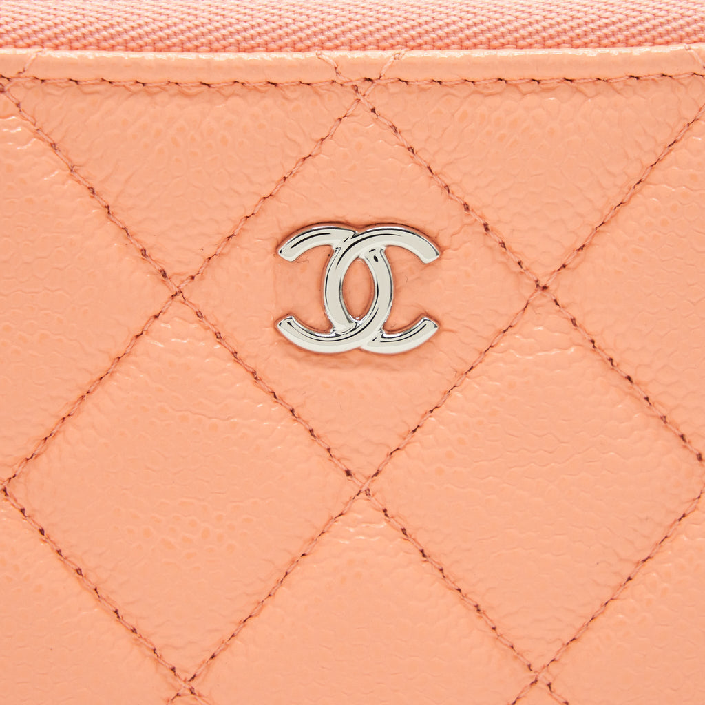 CHANEL MINI OCASE ZIP POUCH CORAL CAVIAR