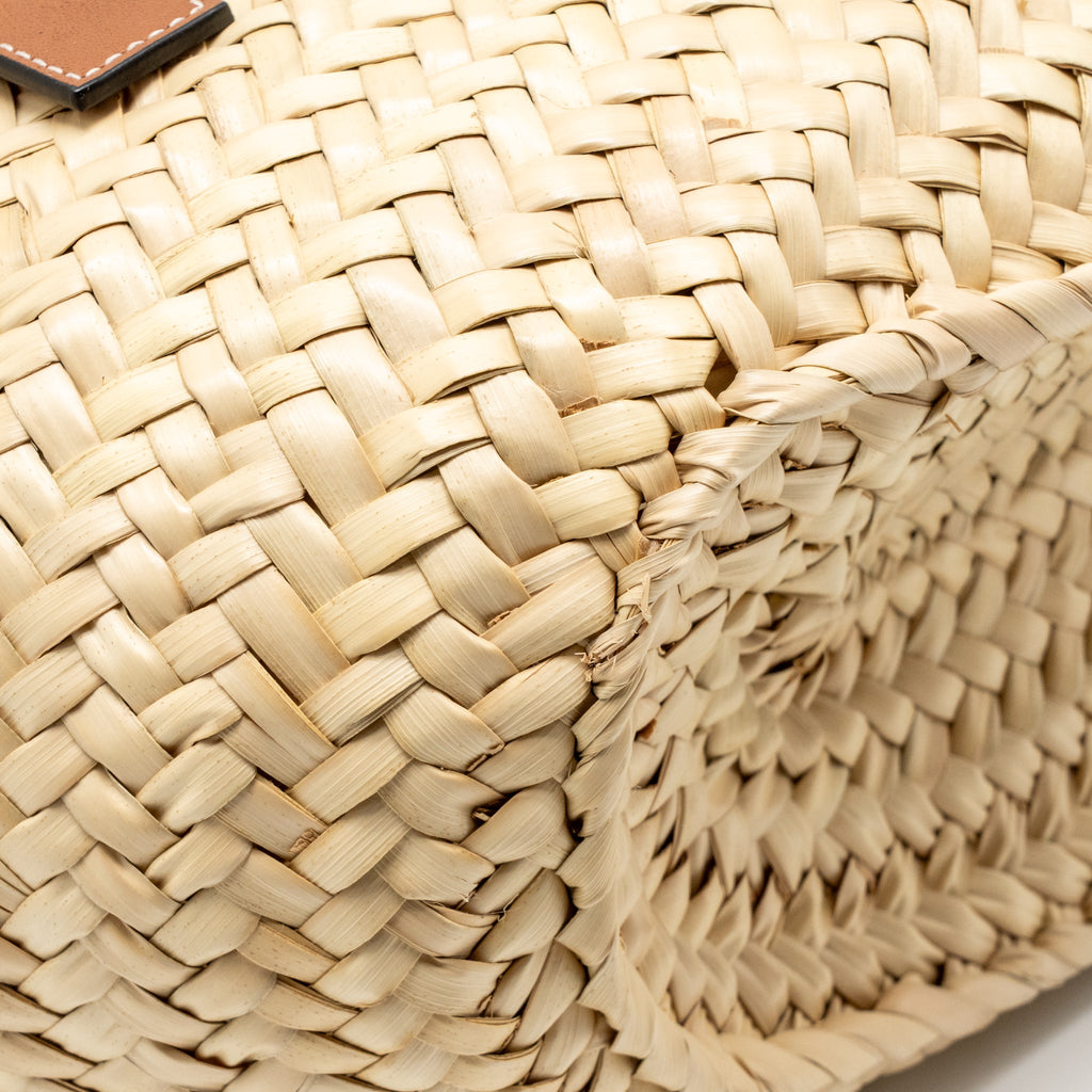 Loewe Basket Bag leather-trimmed woven raffia Palm Leaf/calfskin natural/Tan SHW