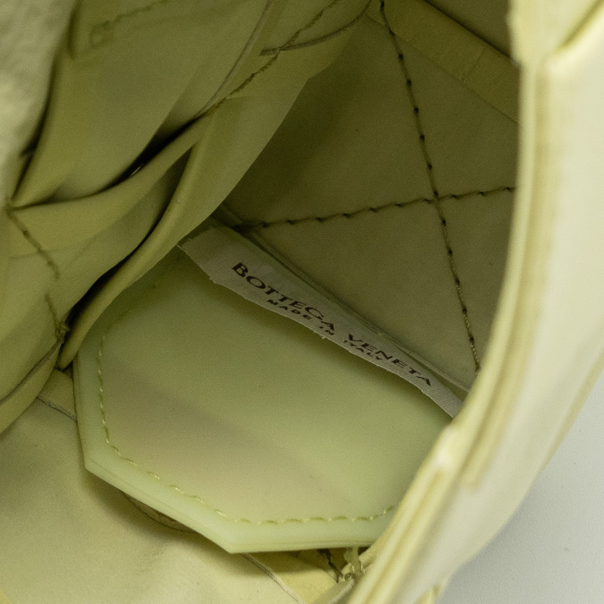 BOTTEGA VENETA SMALL CASSETTE BAG LEMON WASHED SHW