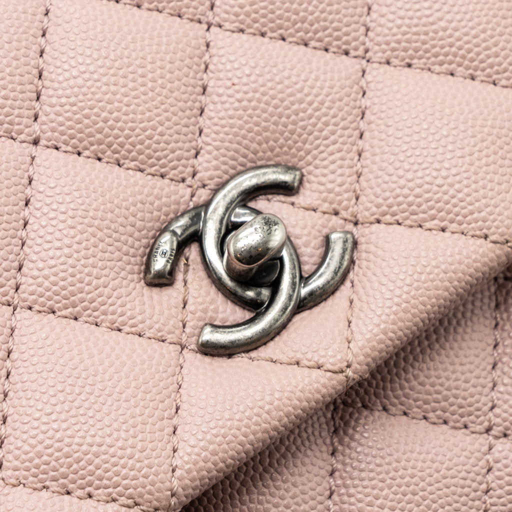 CHANEL SMALL COCO HANDLE CAVIAR LIGHT PINK RUTHENIUM HARDWARE