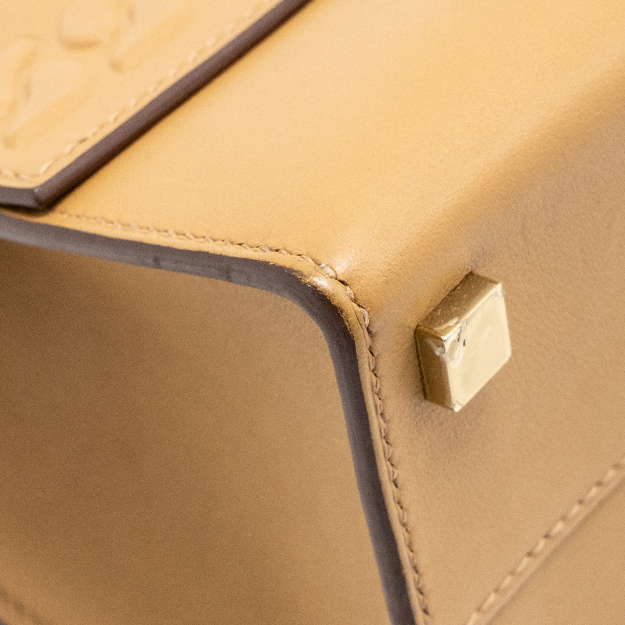 HERMES BOUCLE SELLIER BAG SWIFT BISCUIT GHW