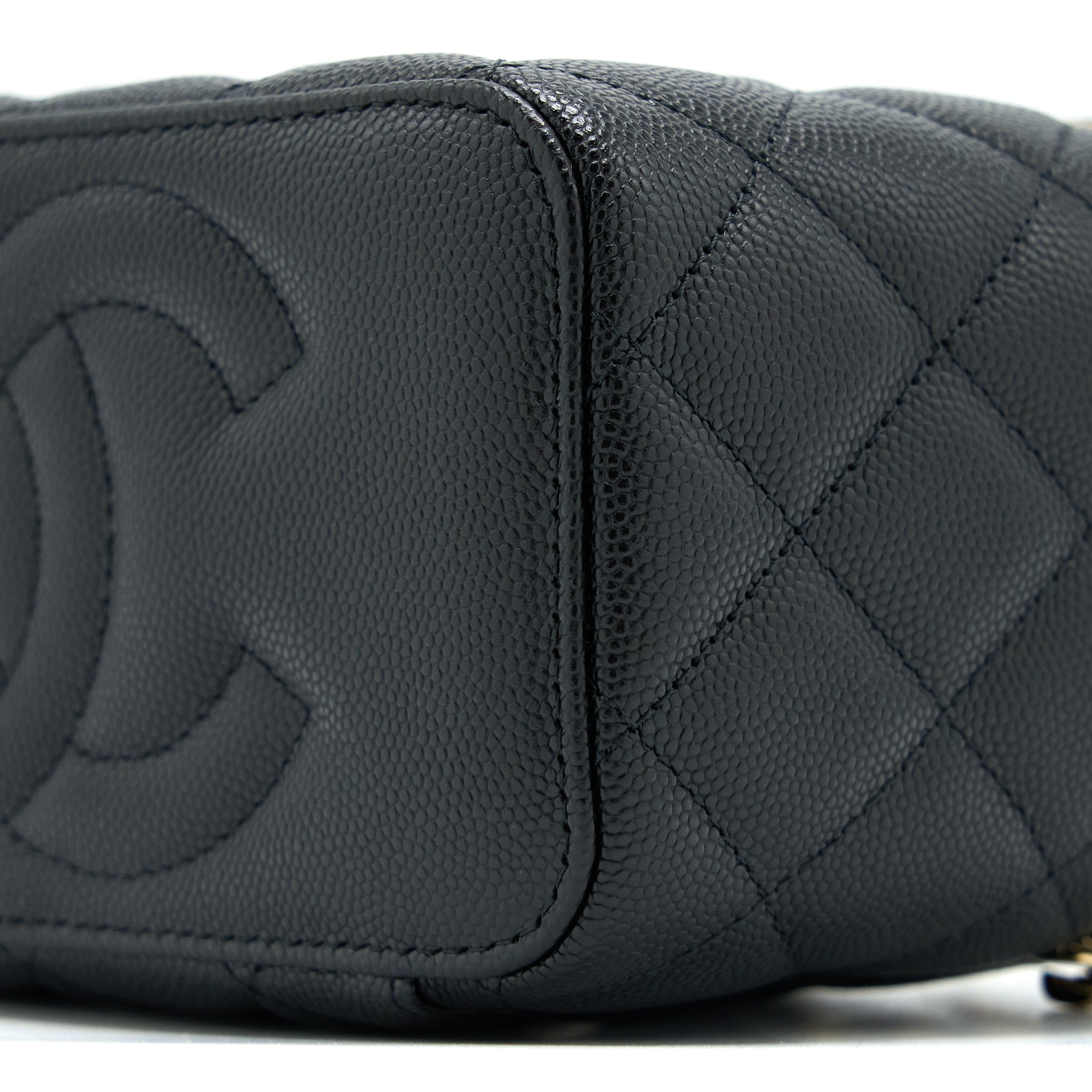 CHANEL LONG VANITY WITH CHAIN CAVIAR BLACK LGHW (MICROCHIP)
