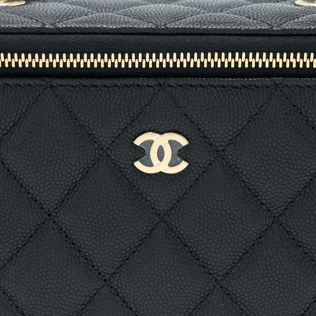 CHANEL LONG VANITY WITH CHAIN CAVIAR BLACK LGHW (MICROCHIP)