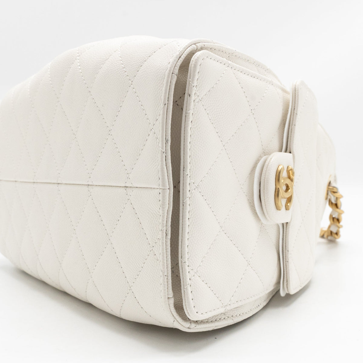 Chanel Small 25 Bag Caviar White GHW (Microchip)