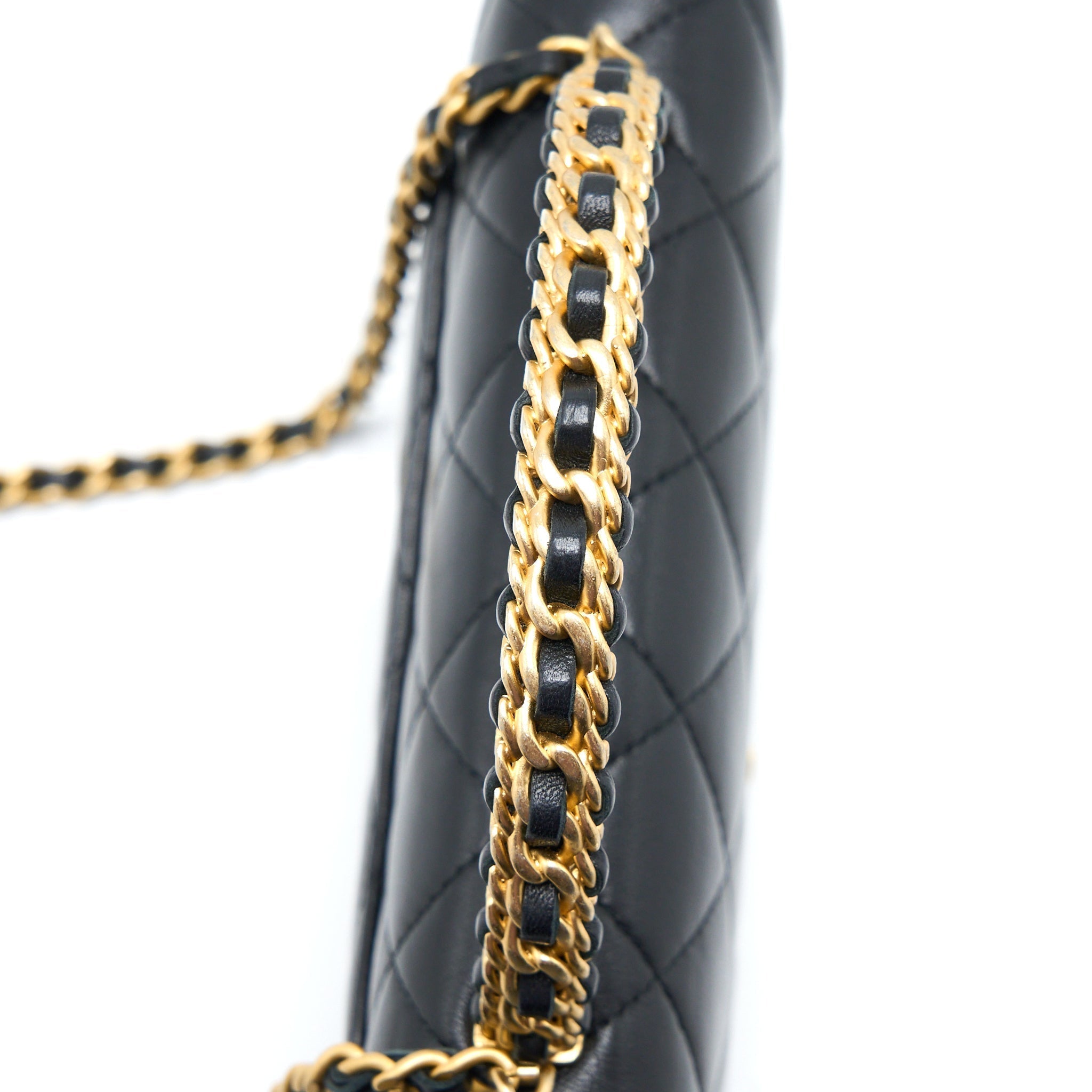 CHANEL DETAILED TOP HANDLE WALLET ON CHAIN LAMBSKIN BLACK BRUSHED GHW (MICROCHIP)