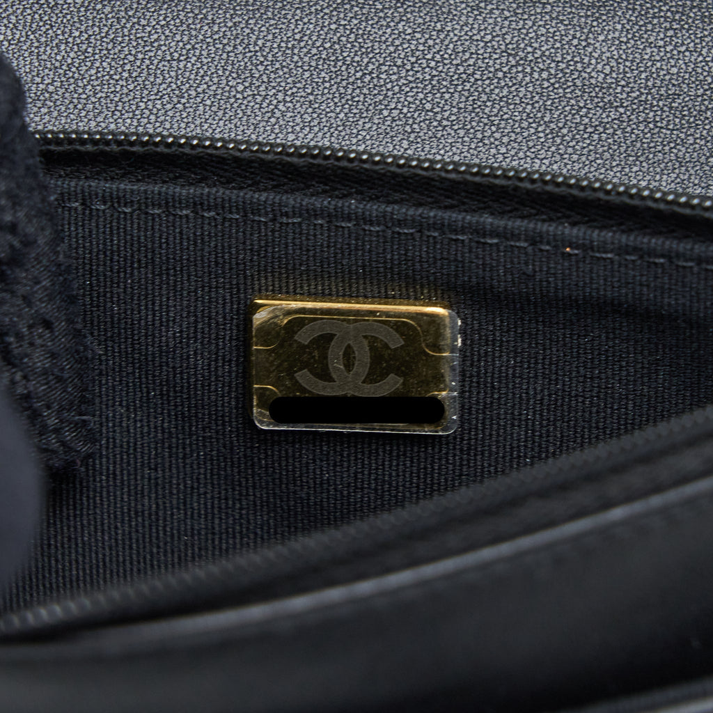CHANEL DETAILED TOP HANDLE WALLET ON CHAIN LAMBSKIN BLACK BRUSHED GHW (MICROCHIP)
