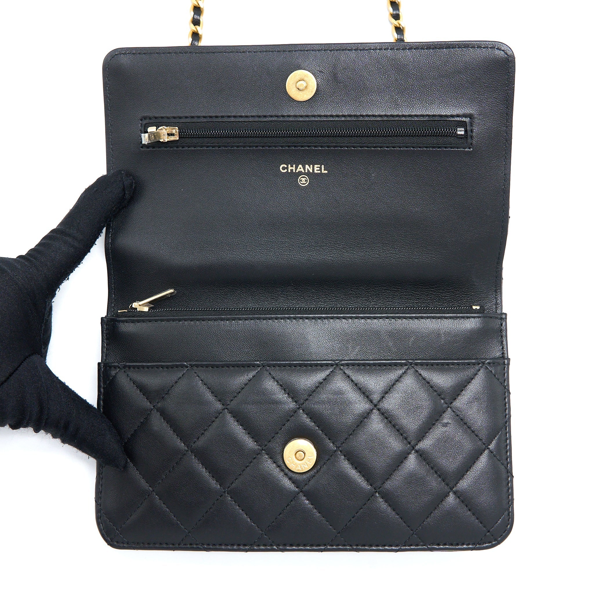 CHANEL DETAILED TOP HANDLE WALLET ON CHAIN LAMBSKIN BLACK BRUSHED GHW (MICROCHIP)