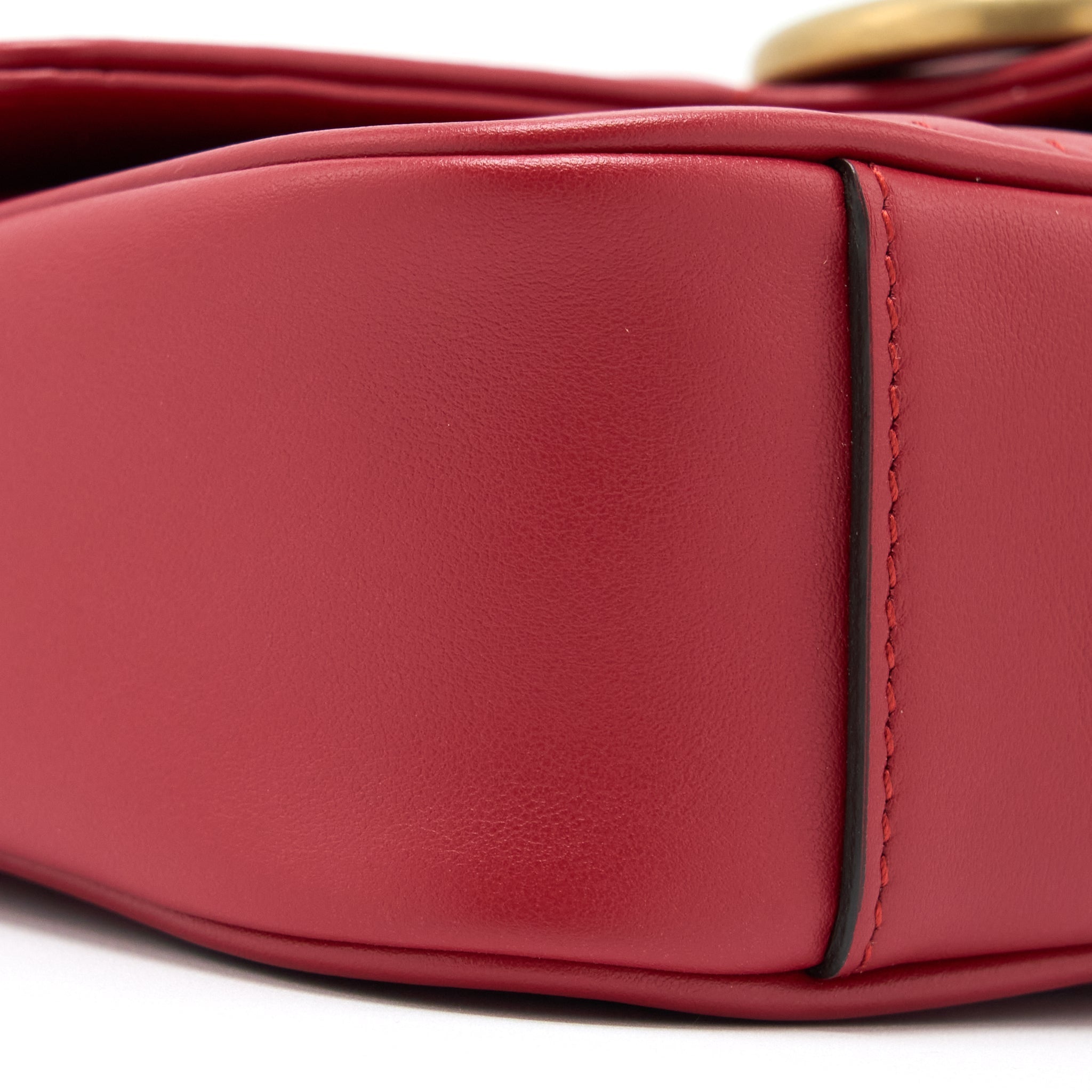 GUCCI MINI GG MARMONT BAG CALFSKIN RED BRUSHED GHW