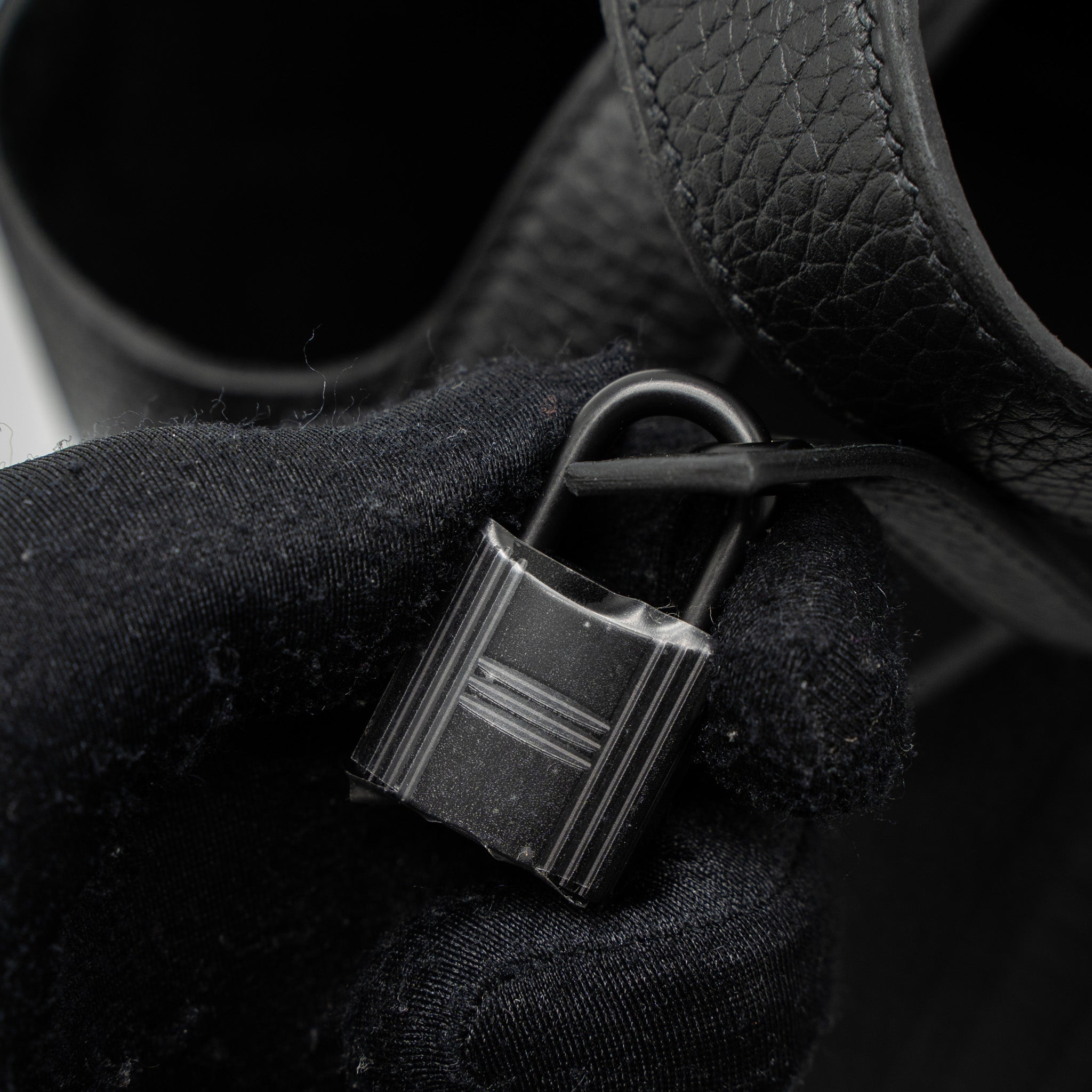 HERMES PICOTIN 18 CLEMENCE SO BLACK WITH BLACK HARDWARE