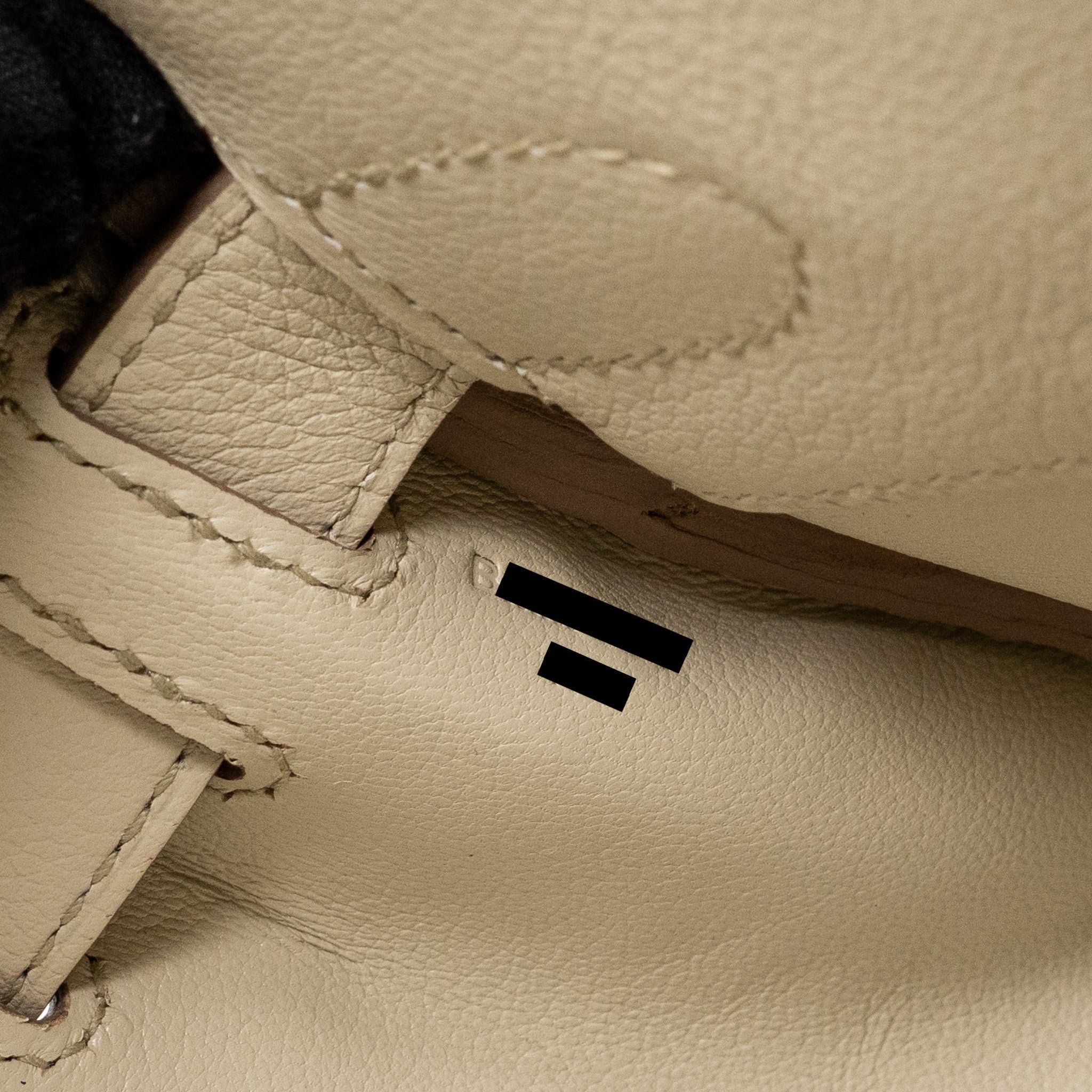 HERMES KELLY MESSANGER PM EVERCOLOR 8L BETON SHW