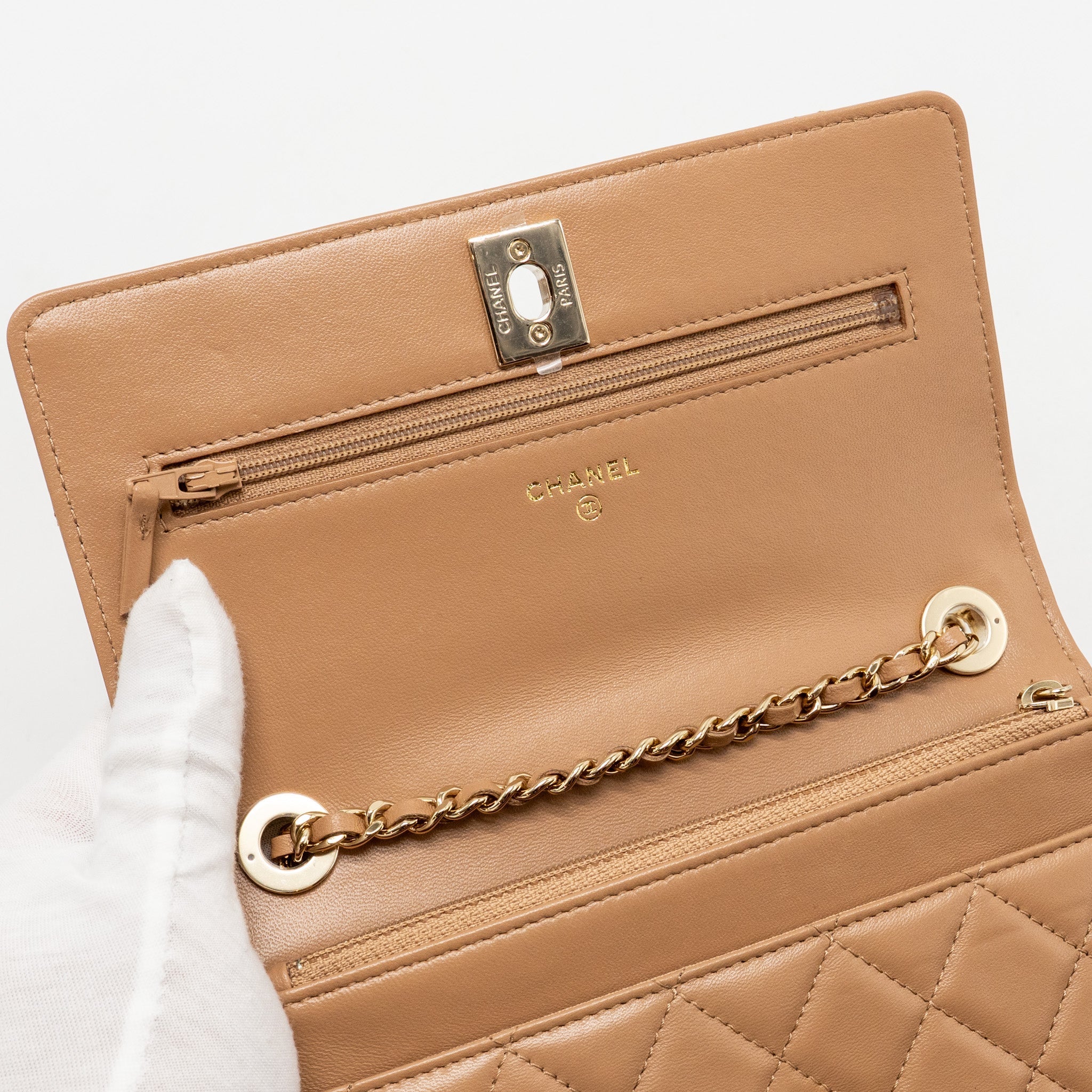 CHANEL TRENDY CC WALLET ON CHAIN LAMBSKIN DARK BEIGE LGHW (MICROCHIP)