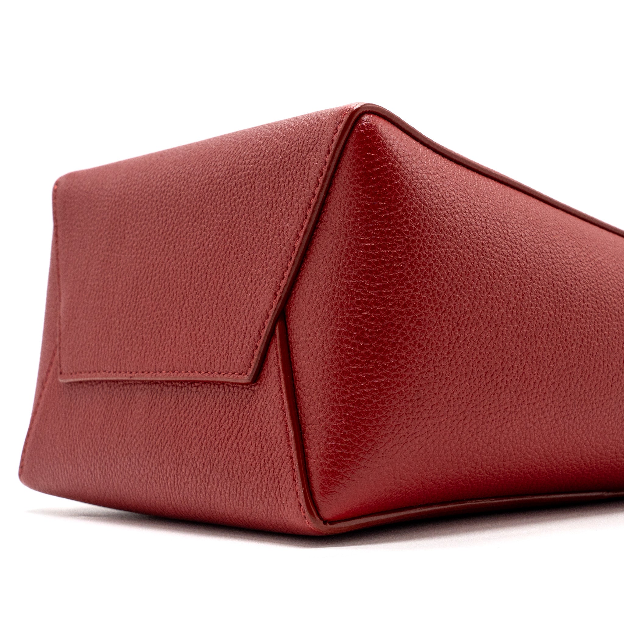 CELINE SANGLE SMALL BUCKET BAG GRAINED CALFSKIN RED SHW