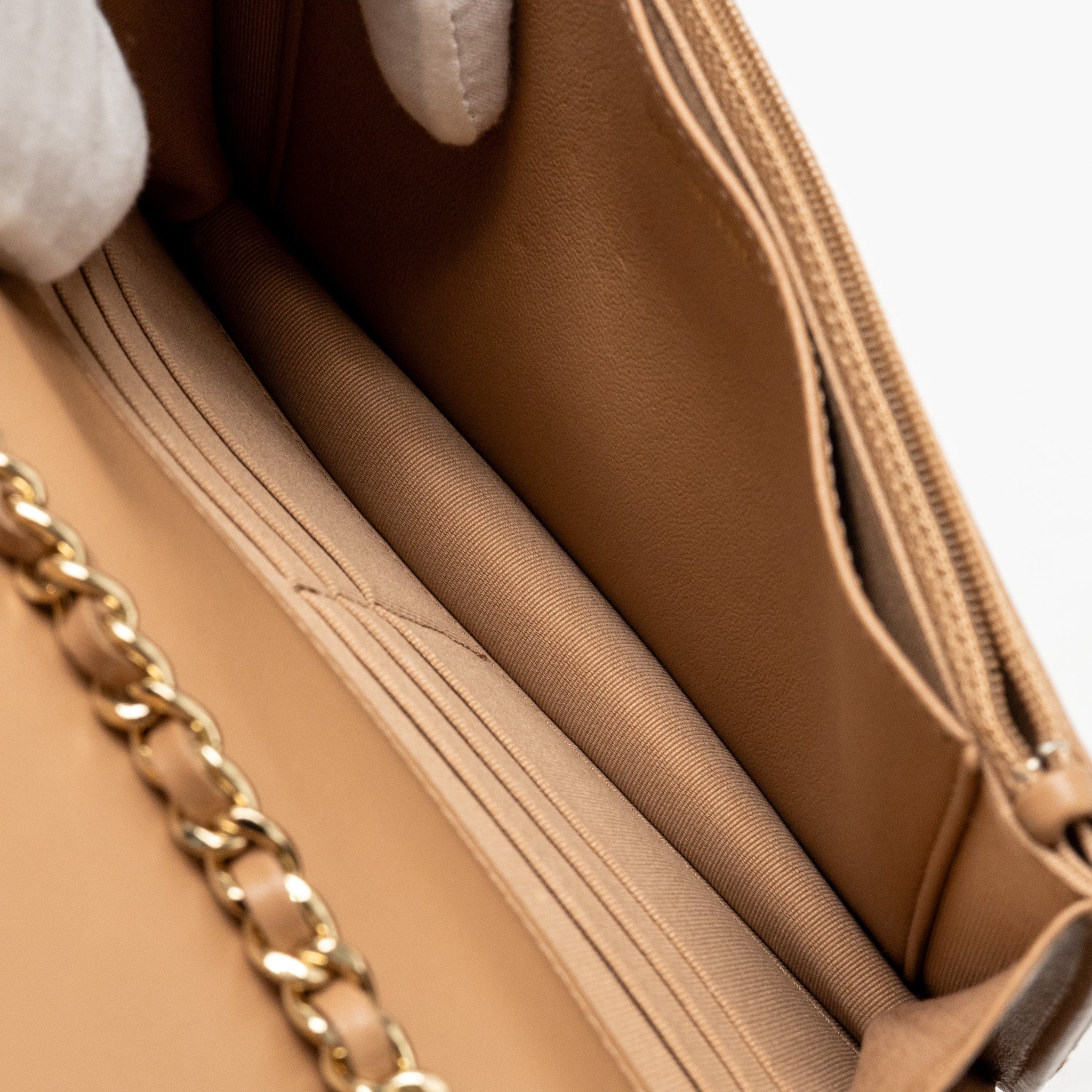 CHANEL TRENDY CC WALLET ON CHAIN LAMBSKIN DARK BEIGE LGHW (MICROCHIP)