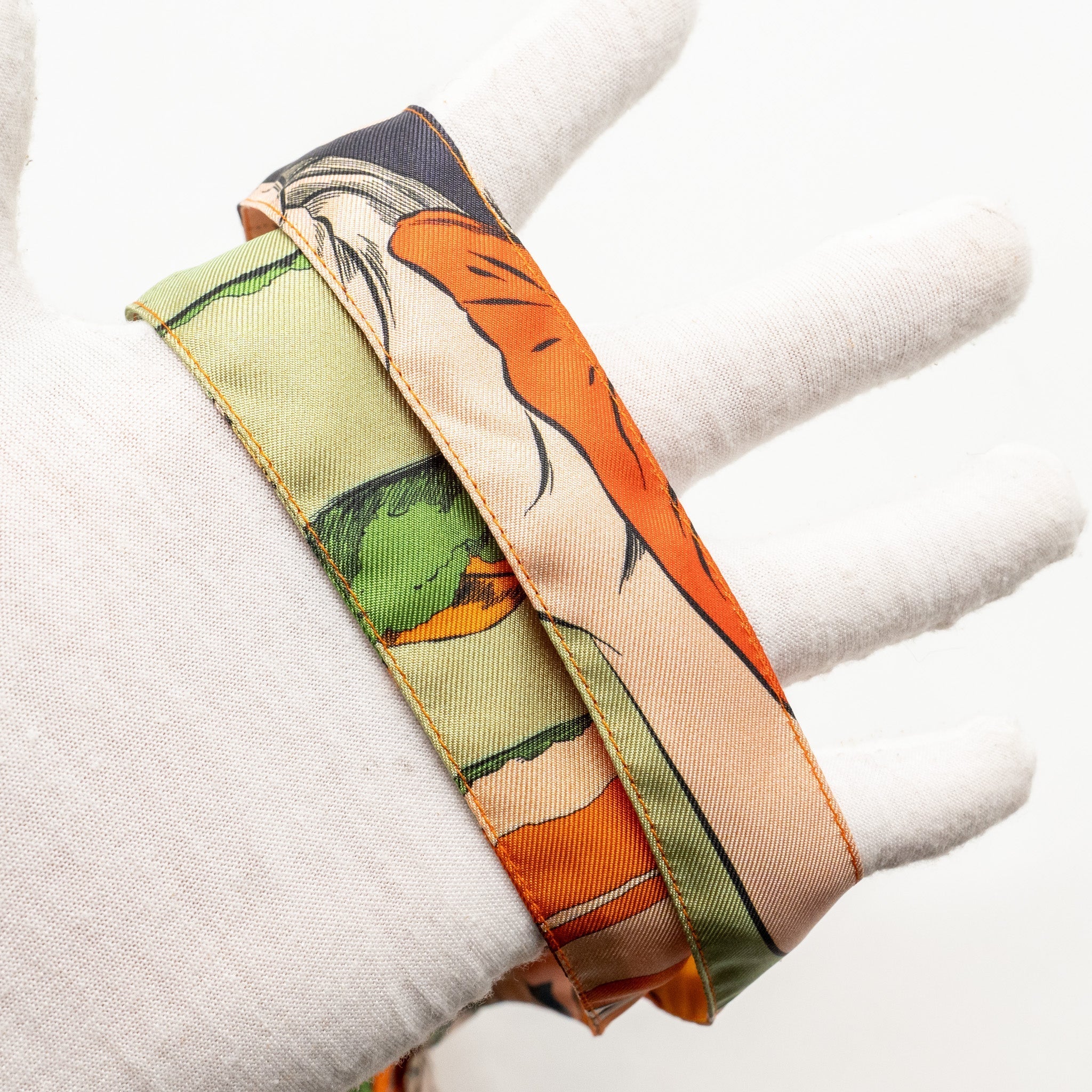 HERMES SILK TOTE BAG LA JEUNESSE ET LELEGANCE MULTICOLOR