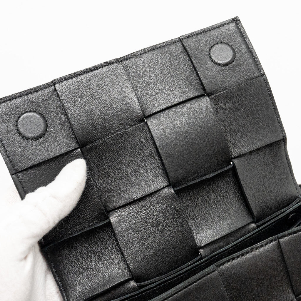 BOTTEGA VENETA CASSETTE BELT BAG CALFSKIN BLACK GHW