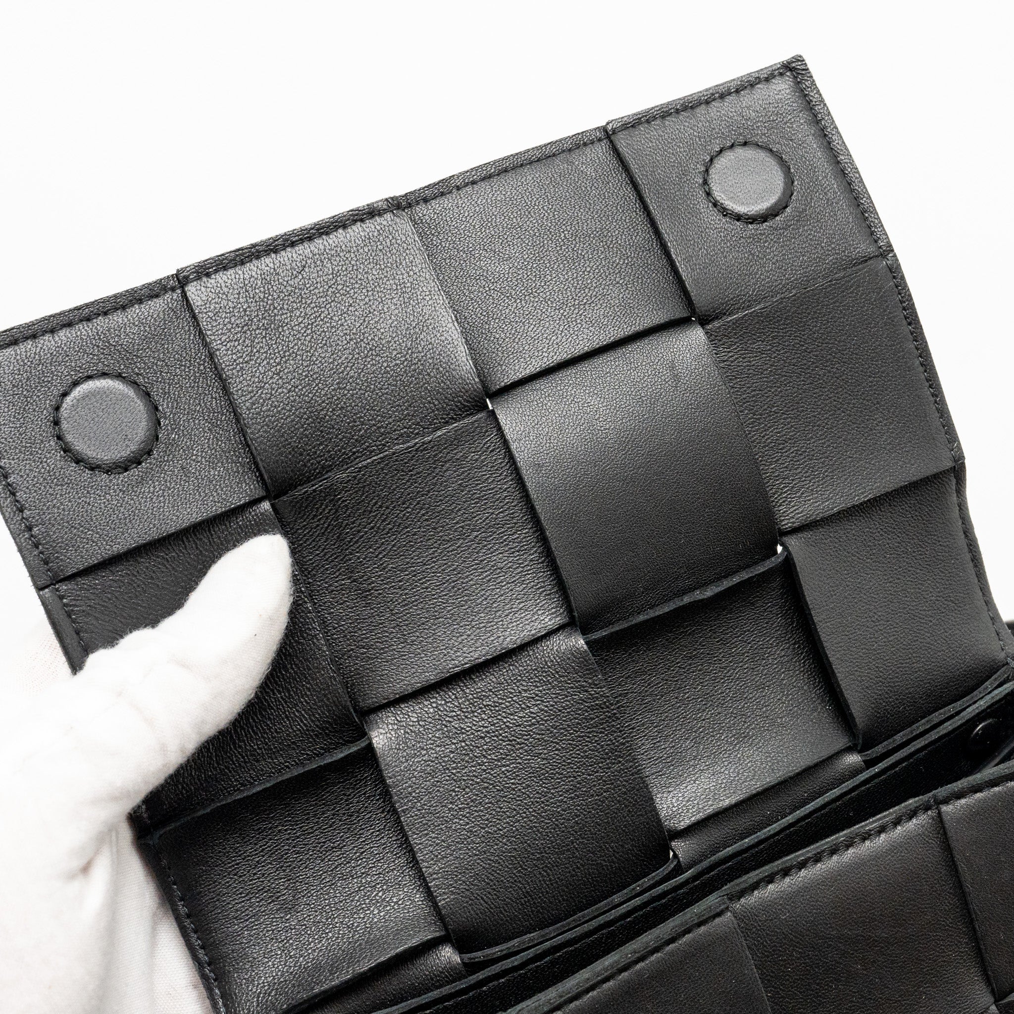 BOTTEGA VENETA CASSETTE BELT BAG CALFSKIN BLACK GHW