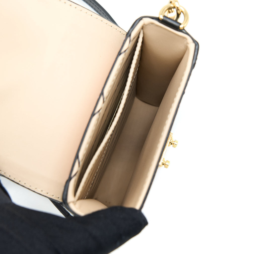 LOUIS VUITTON VERTICAL TRUNK POCHETTE EPI PINK GHW