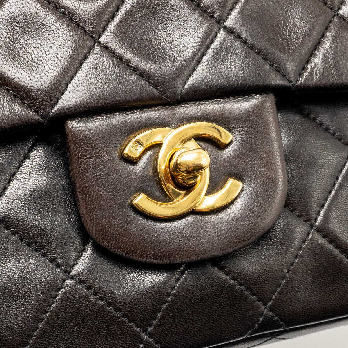 Chanel vintage medium classic double flap bag lambskin dark brown GHW
