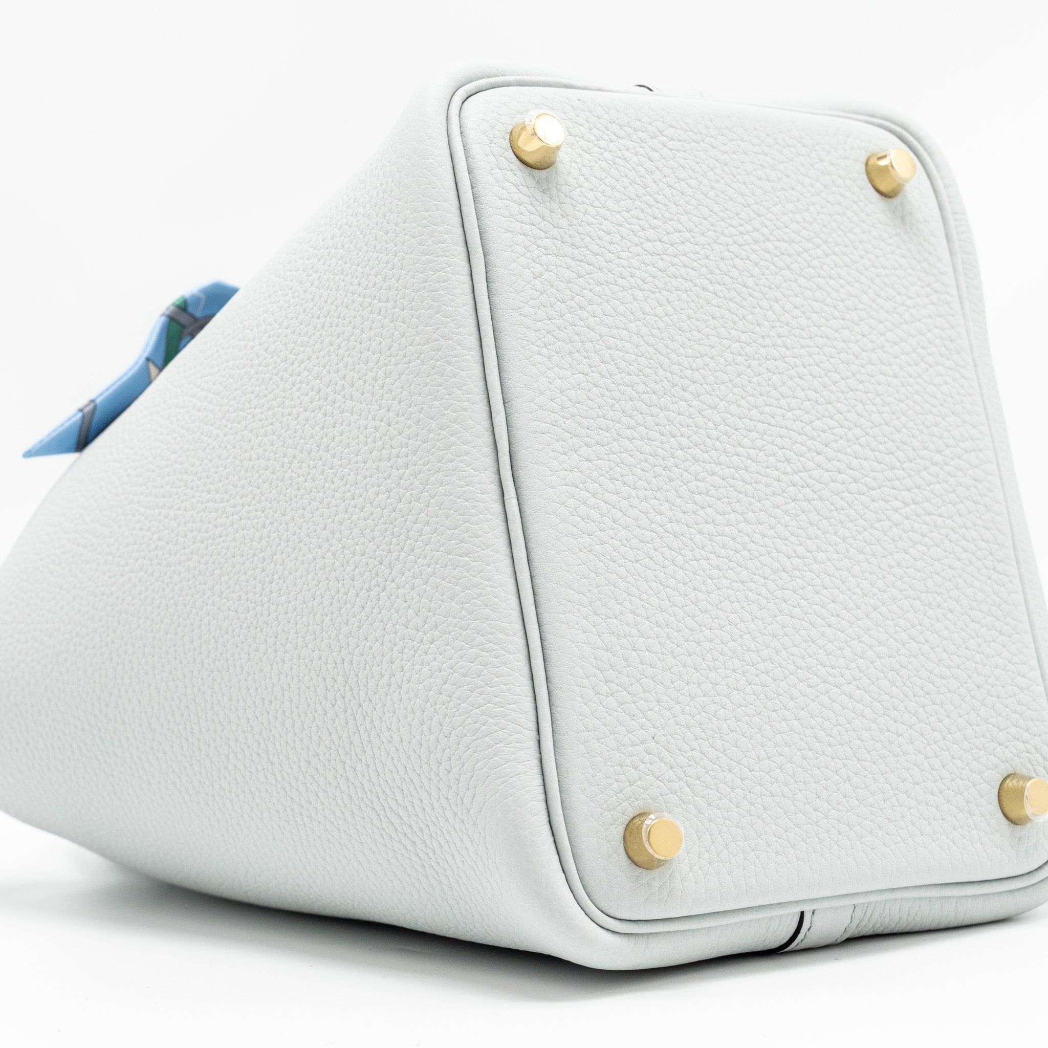 HERMES PICOTIN 18 CLEMENCE BLUE PALE GHW