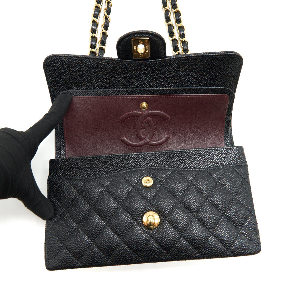 CHANEL SMALL CLASSIC DOUBLE FLAP CAVIAR BLACK GHW