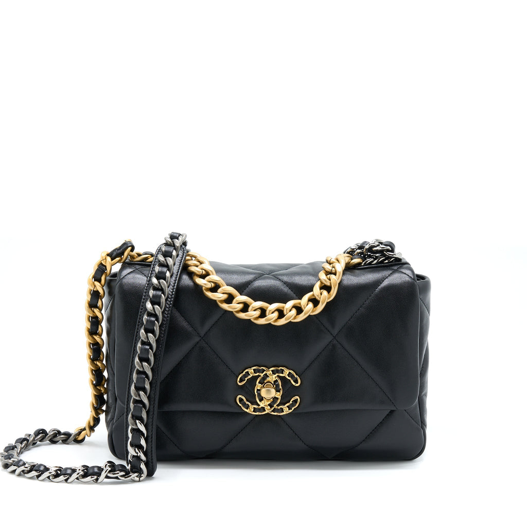 CHANEL SMALL 19 BAG LAMBSKIN BLACK MULTICOLOUR HARDWARE (MICROCHIP)