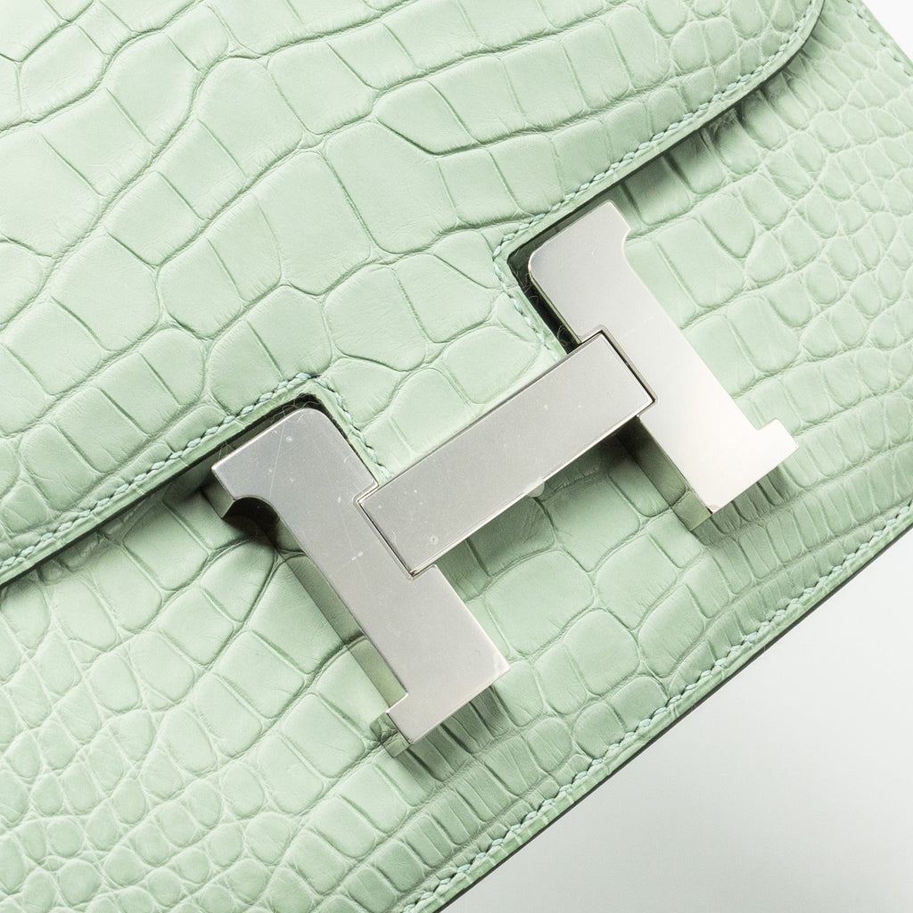 HERMES MINI CONSTANCE ALLIGATOR MISSISSIPPIENSIS MAT VERT D’EAU SHW
