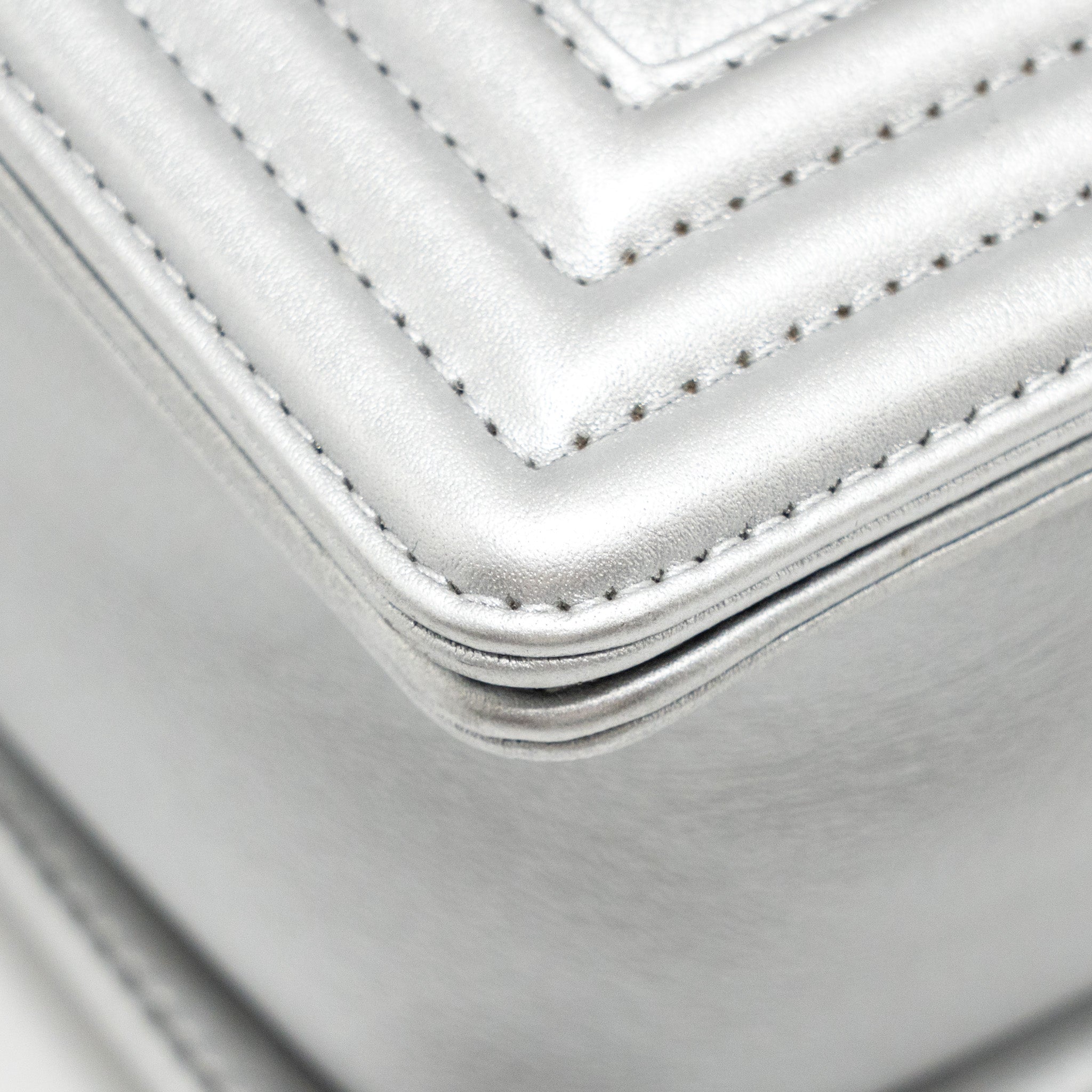 CHANEL MEDIUM BOY BAG LAMBSKIN SILVER SHW
